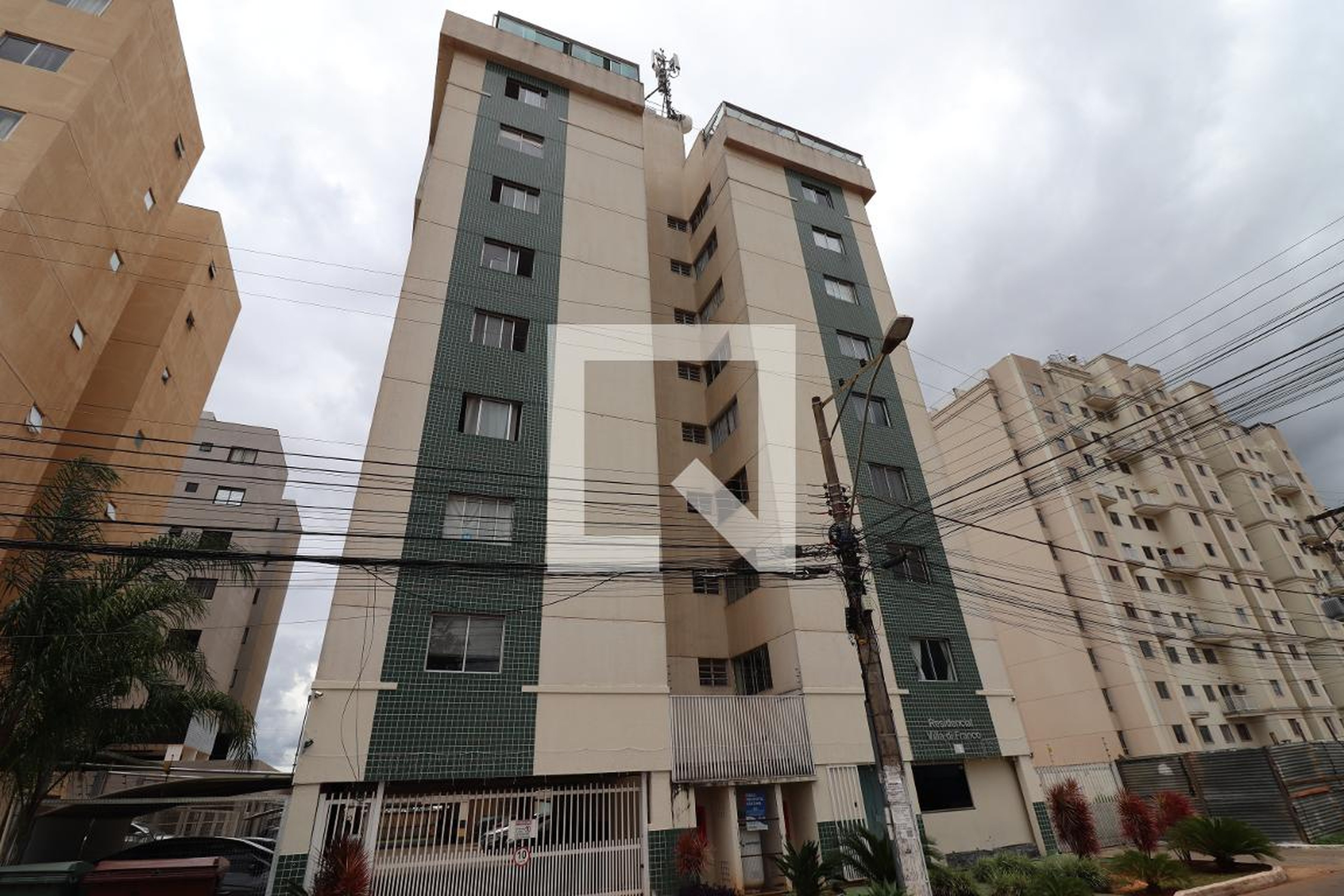 Fachada Condomínio em Qn 120 Conjunto 2, 3