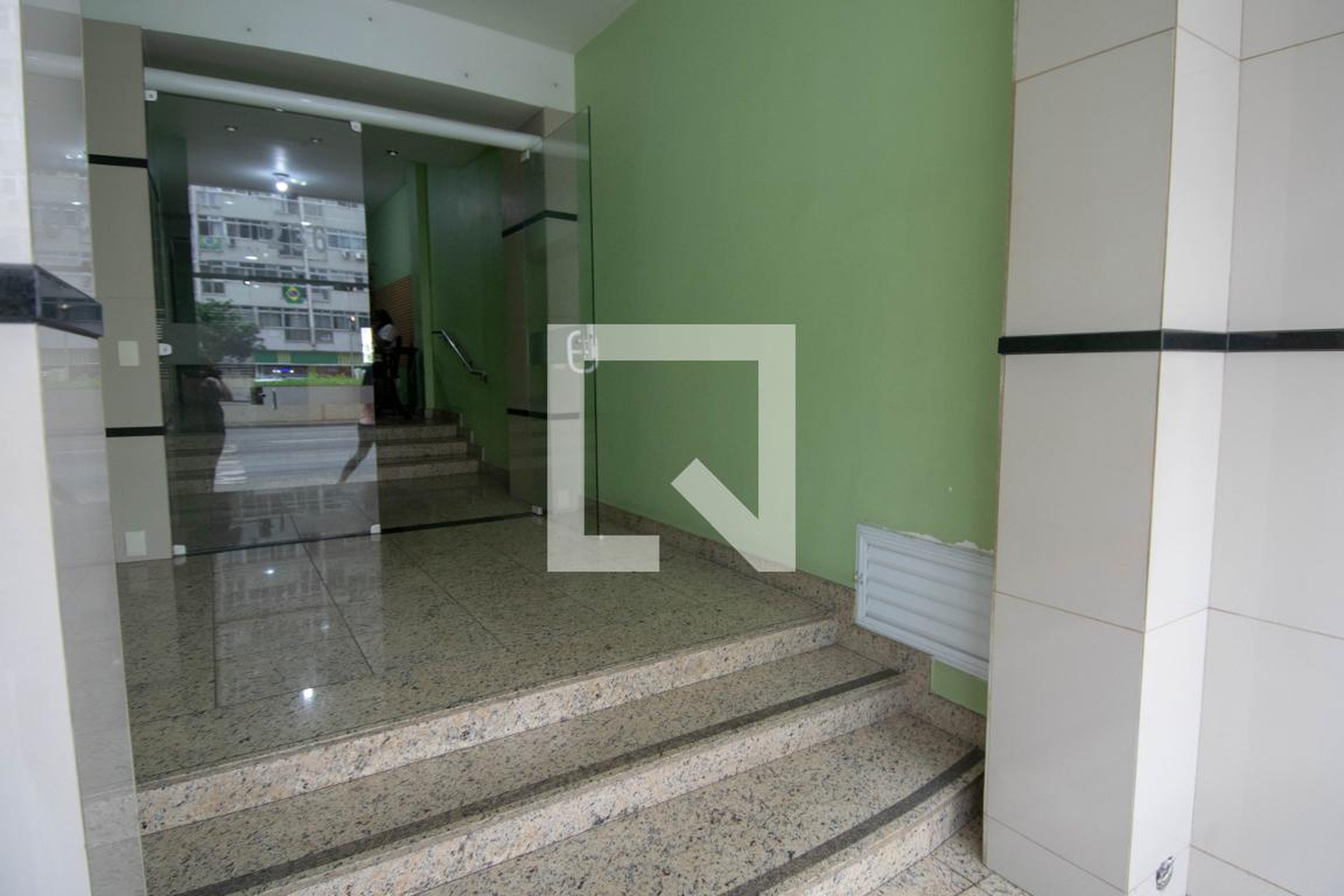 Hall de Entrada - Edifício Oliveira Carvalho