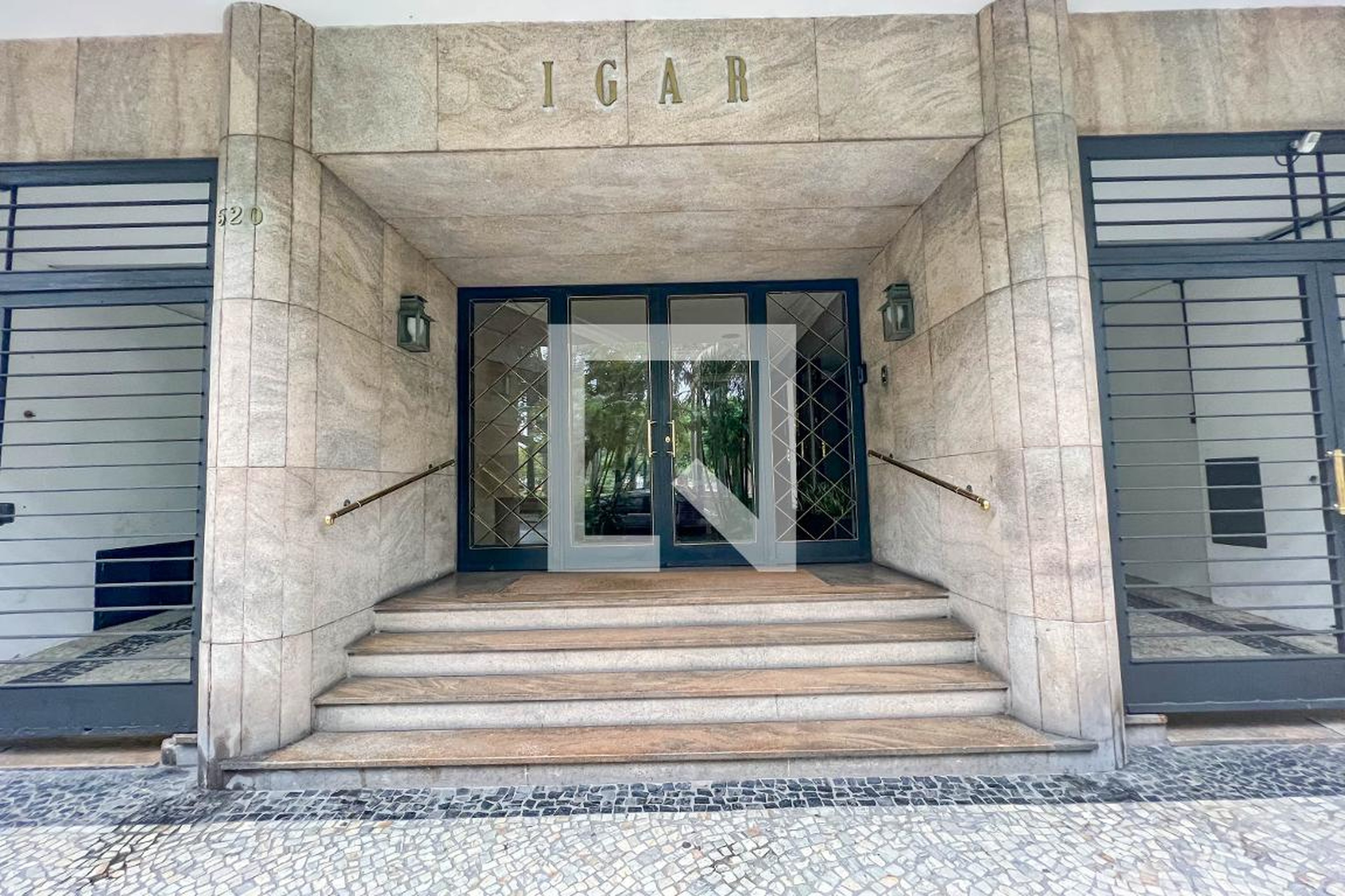 Fachada Condomínio em Avenida Rui Barbosa, 520