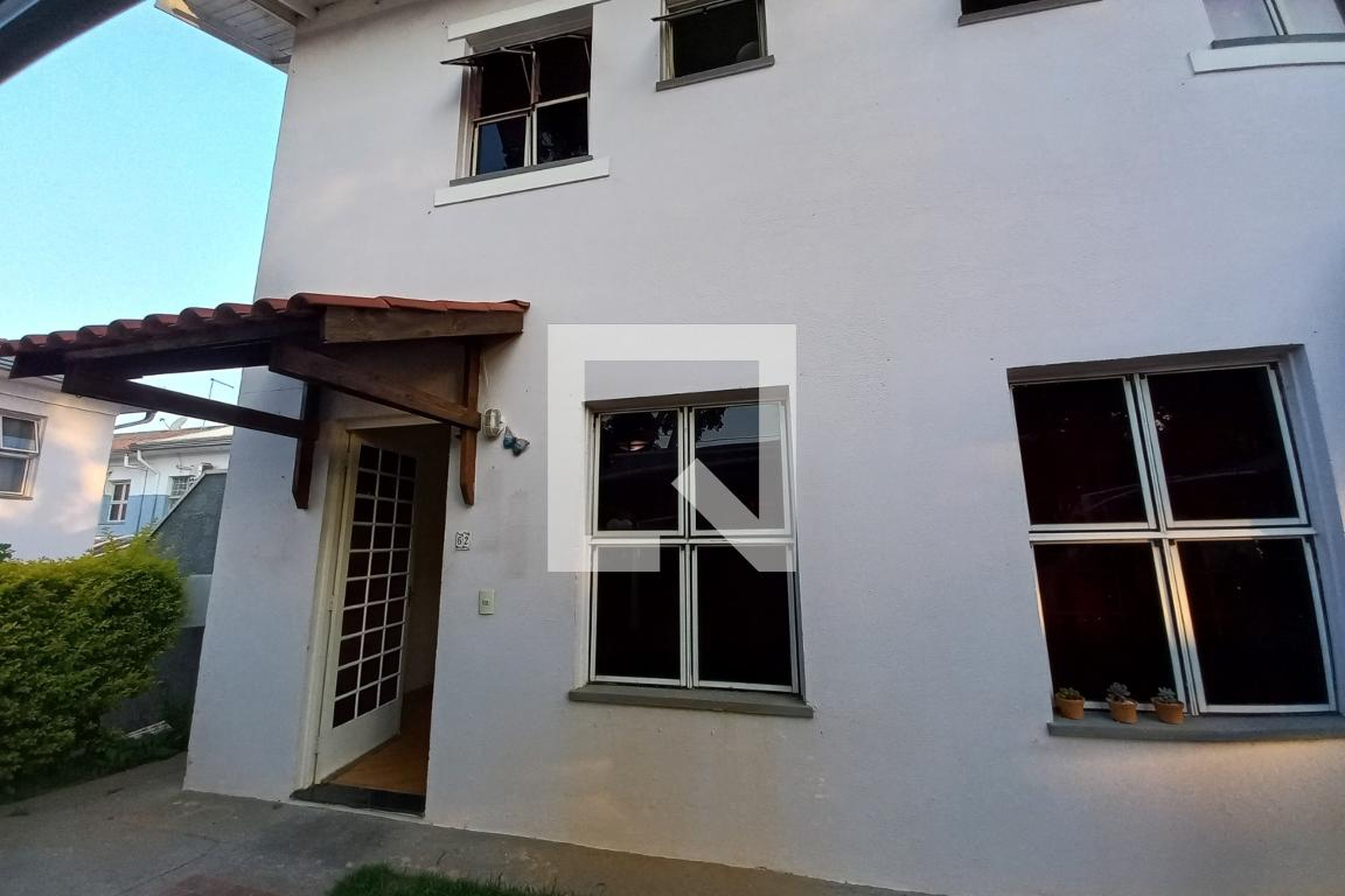 Fachada do Prédio Condomínio Villa Flora