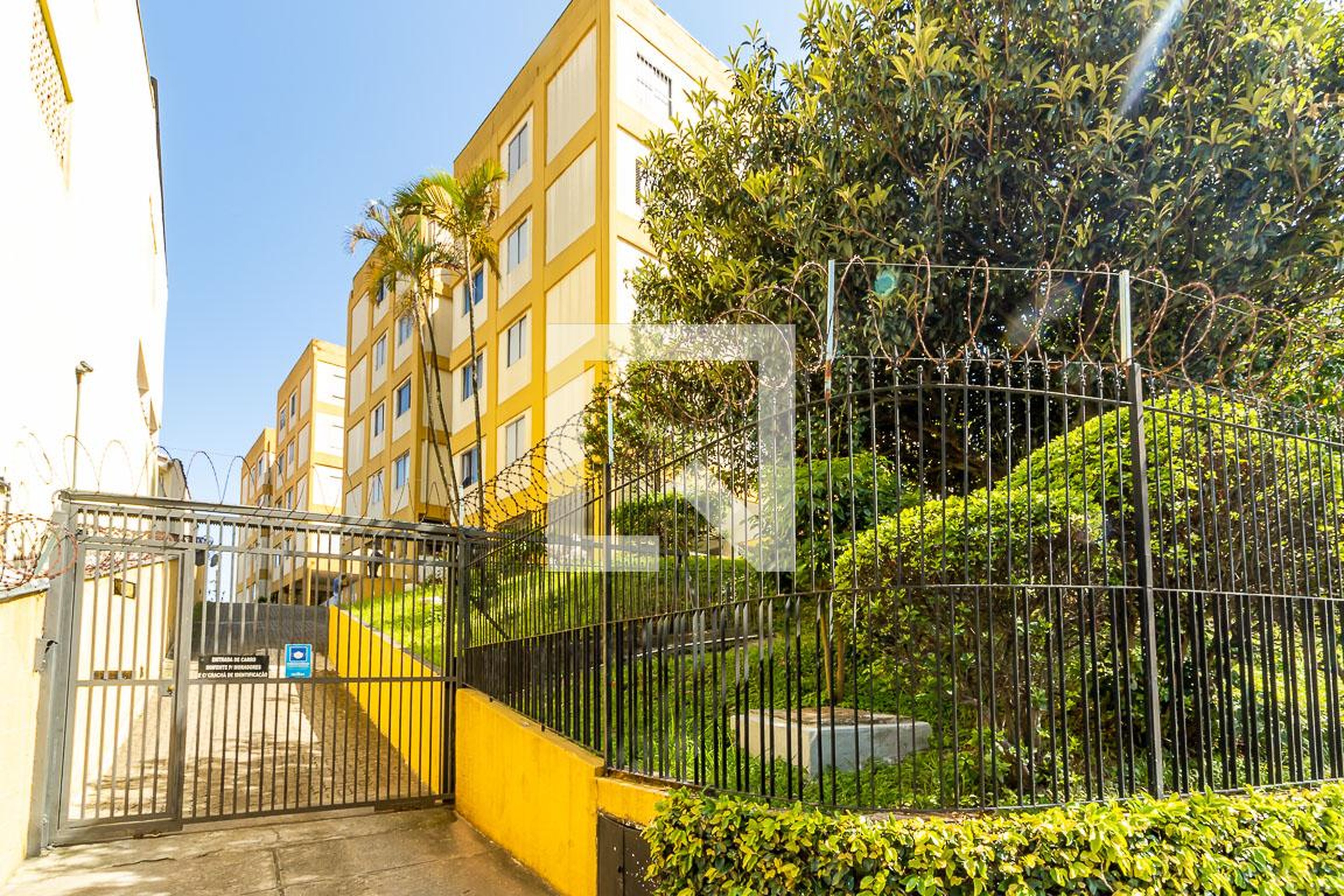 Fachada do Condomínio Condomínio Lauzane