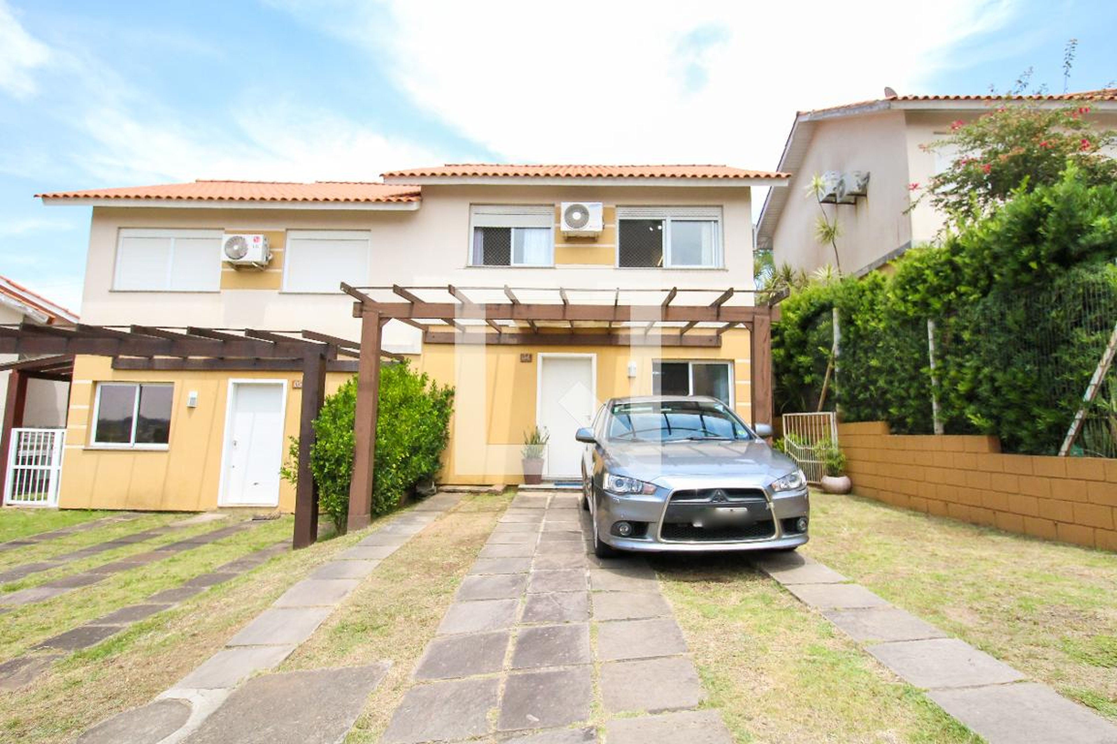 Fachada Residencial Village IV