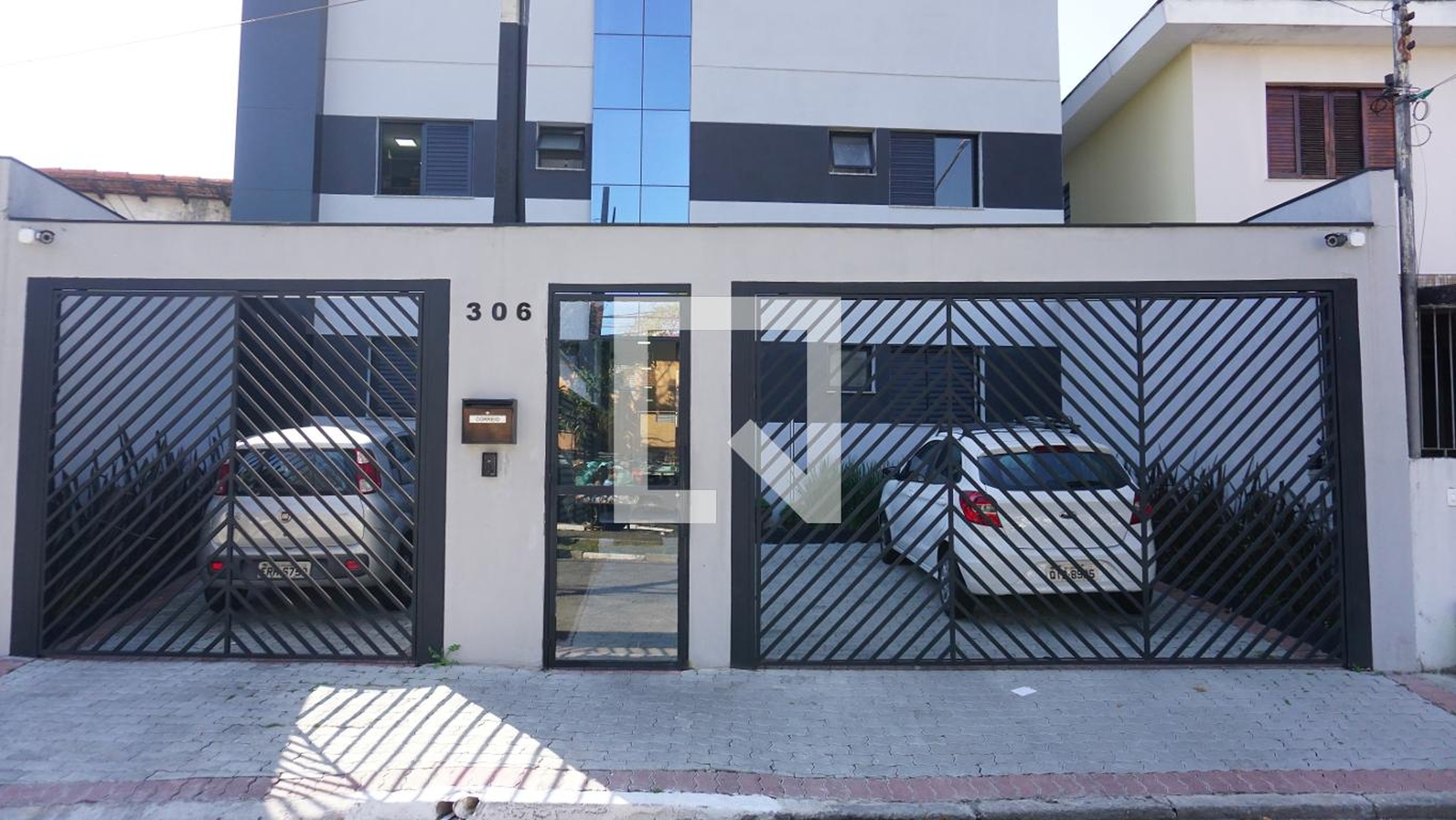 Fachada Condomínio em Avenida Imigrante Japonês, 306