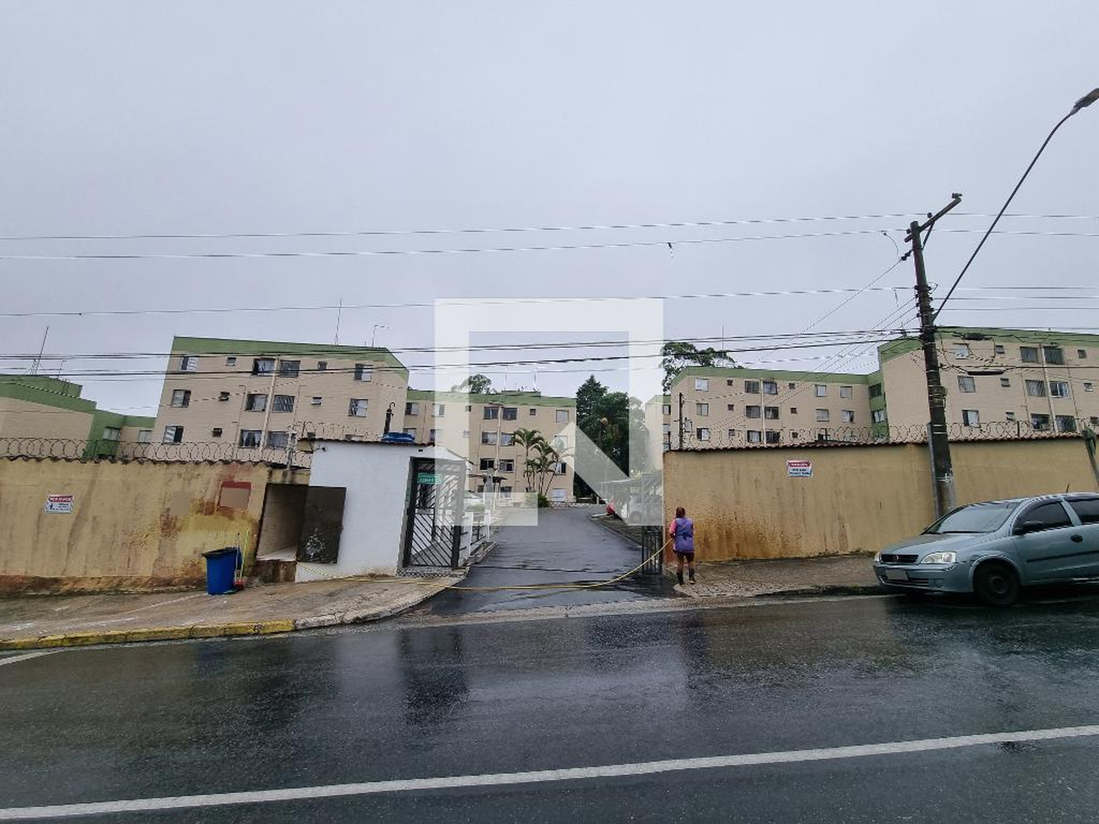 Fachada Condomínio em Rua Antônio Seixas Leite Ribeiro, 2