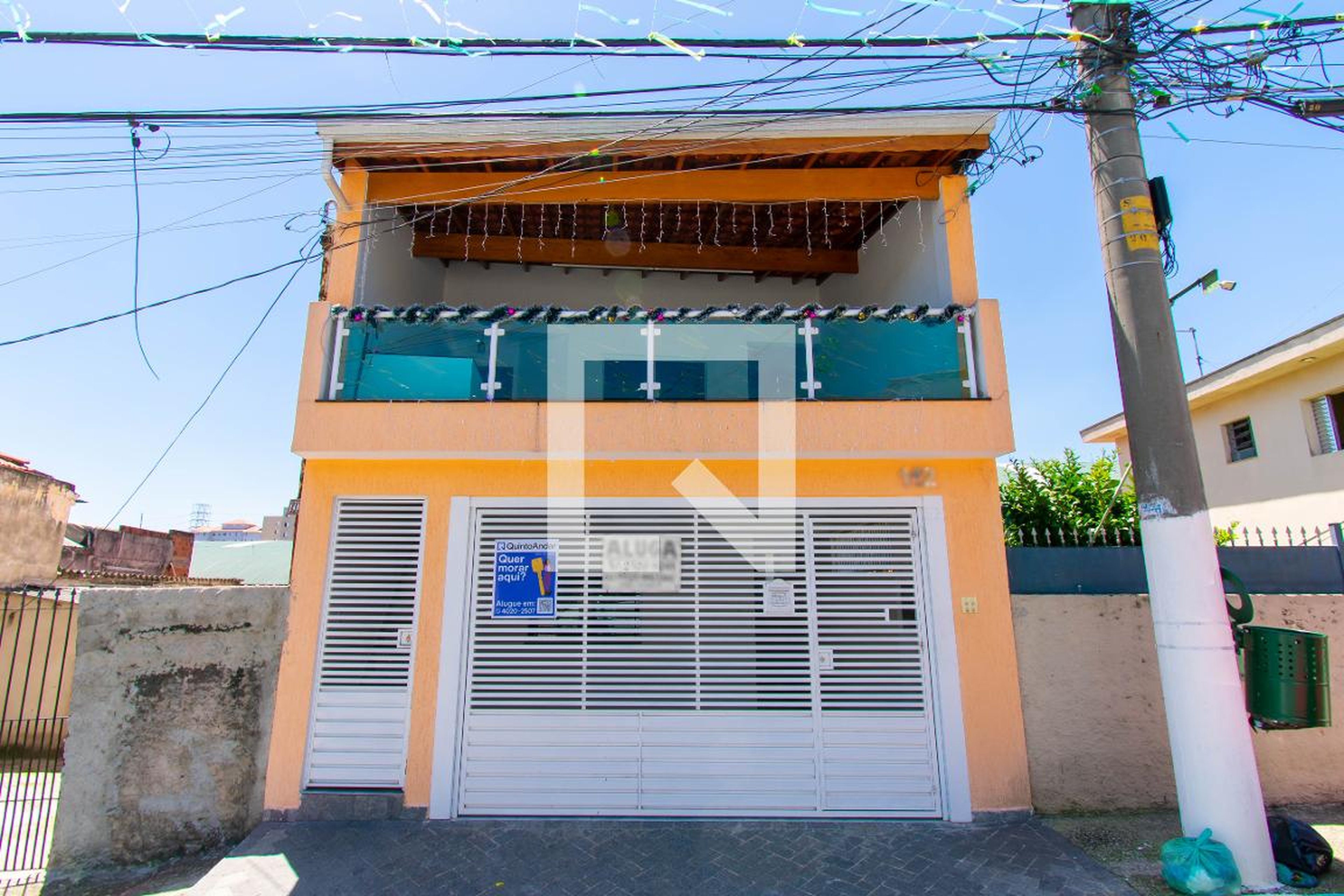 Fachada Condomínio em Rua Cajá-Manga, 142