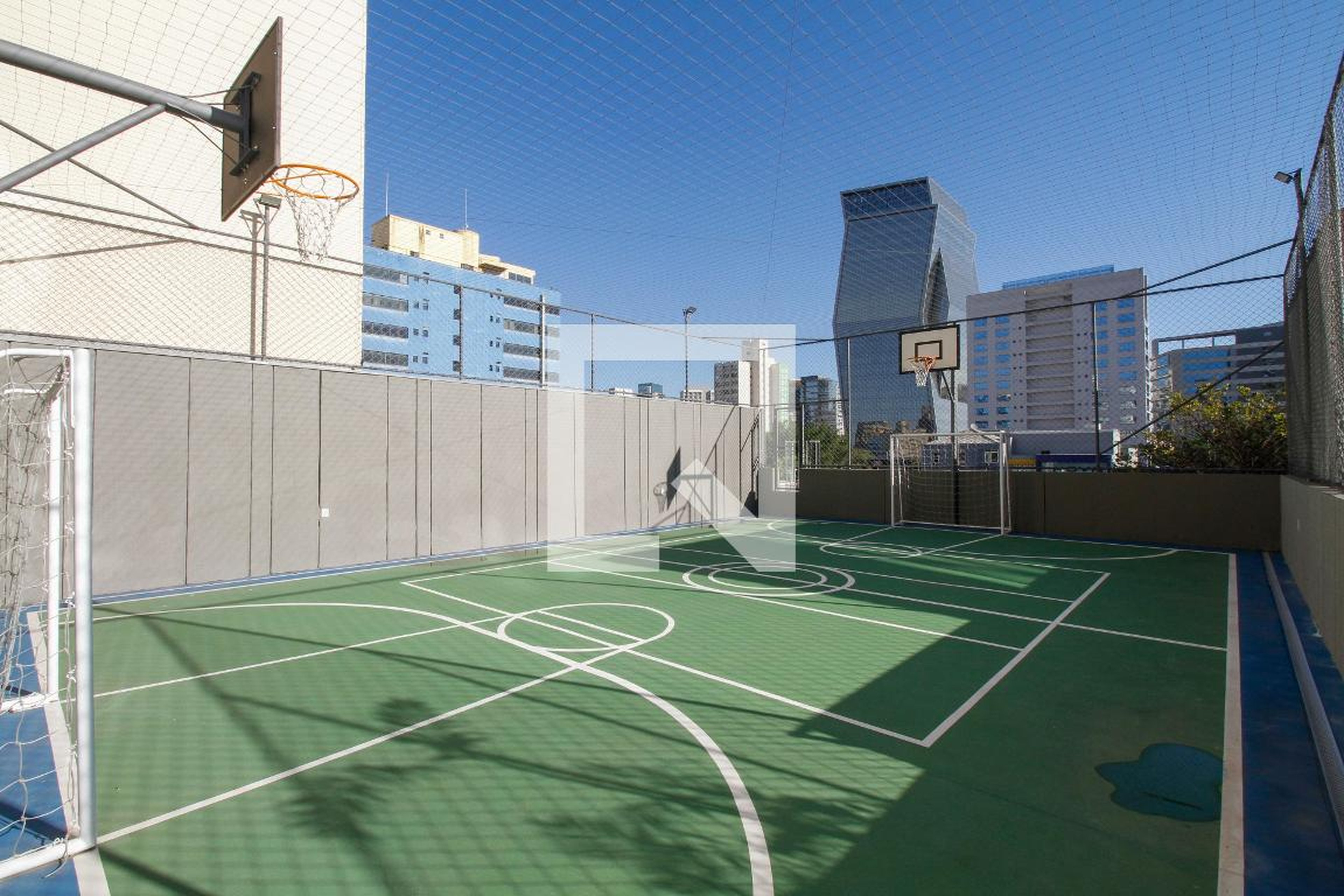 Quadra - 737 Pedroso