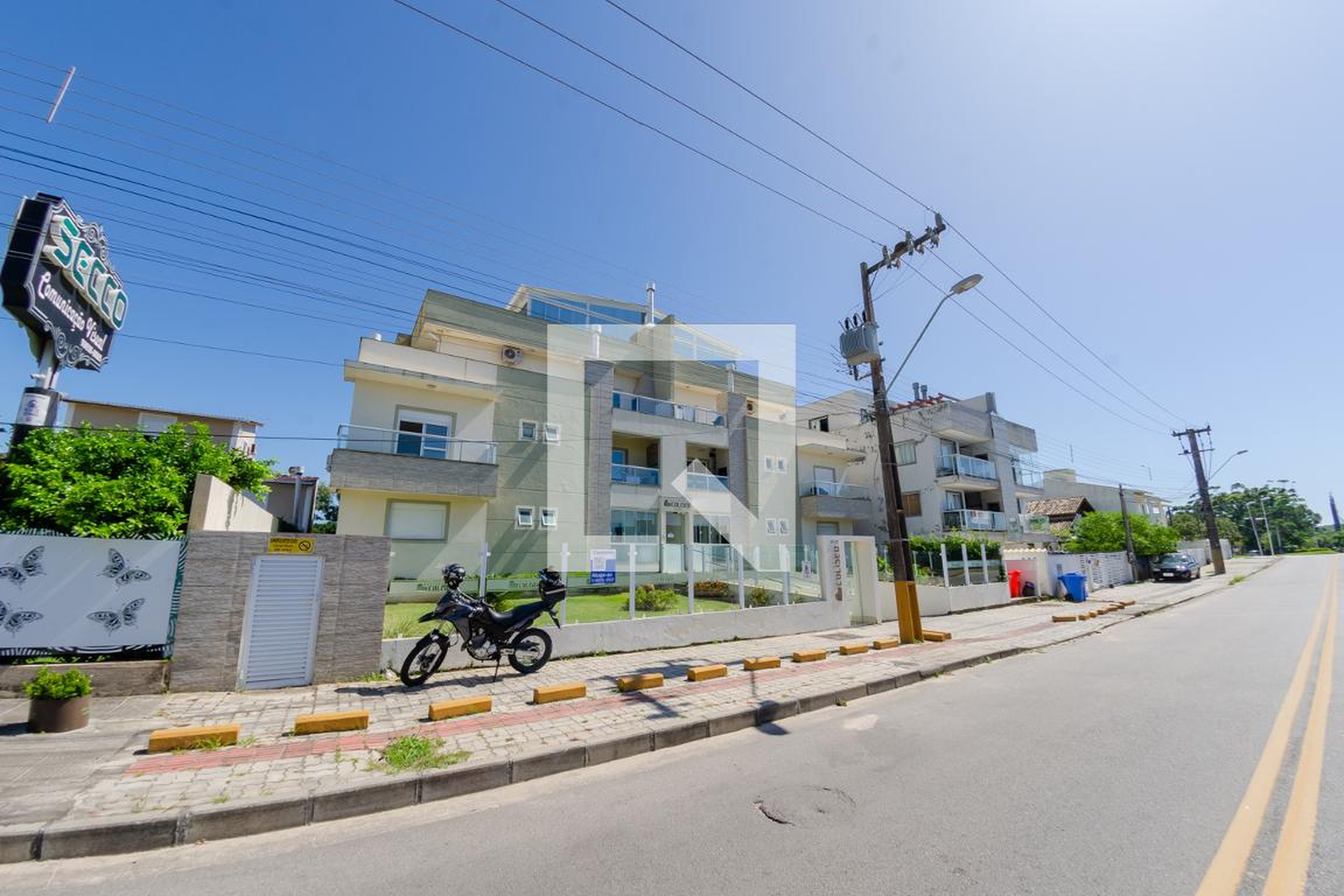 Fachada Residencial Coliseu