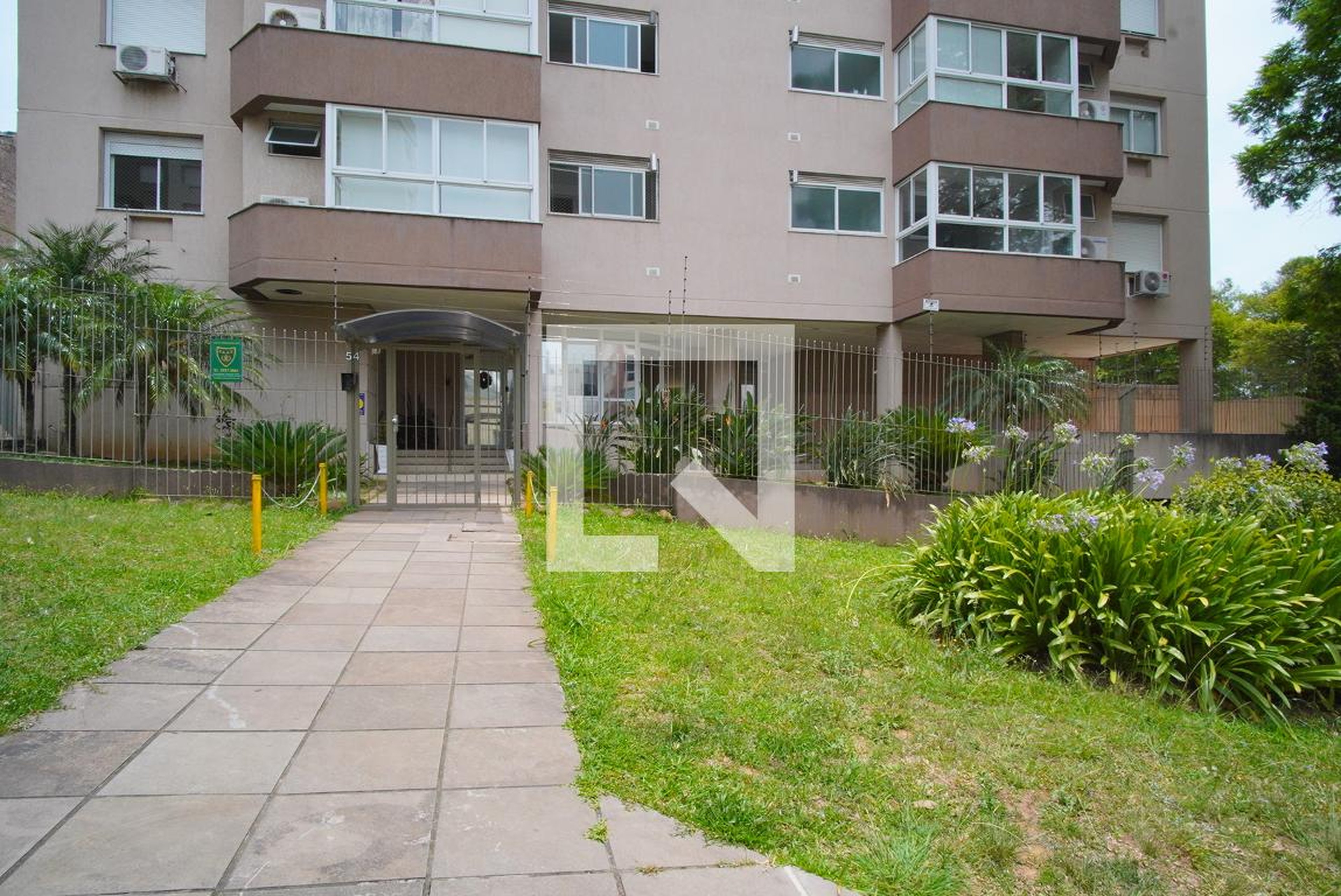 Fachada Condomínio Stones Hills