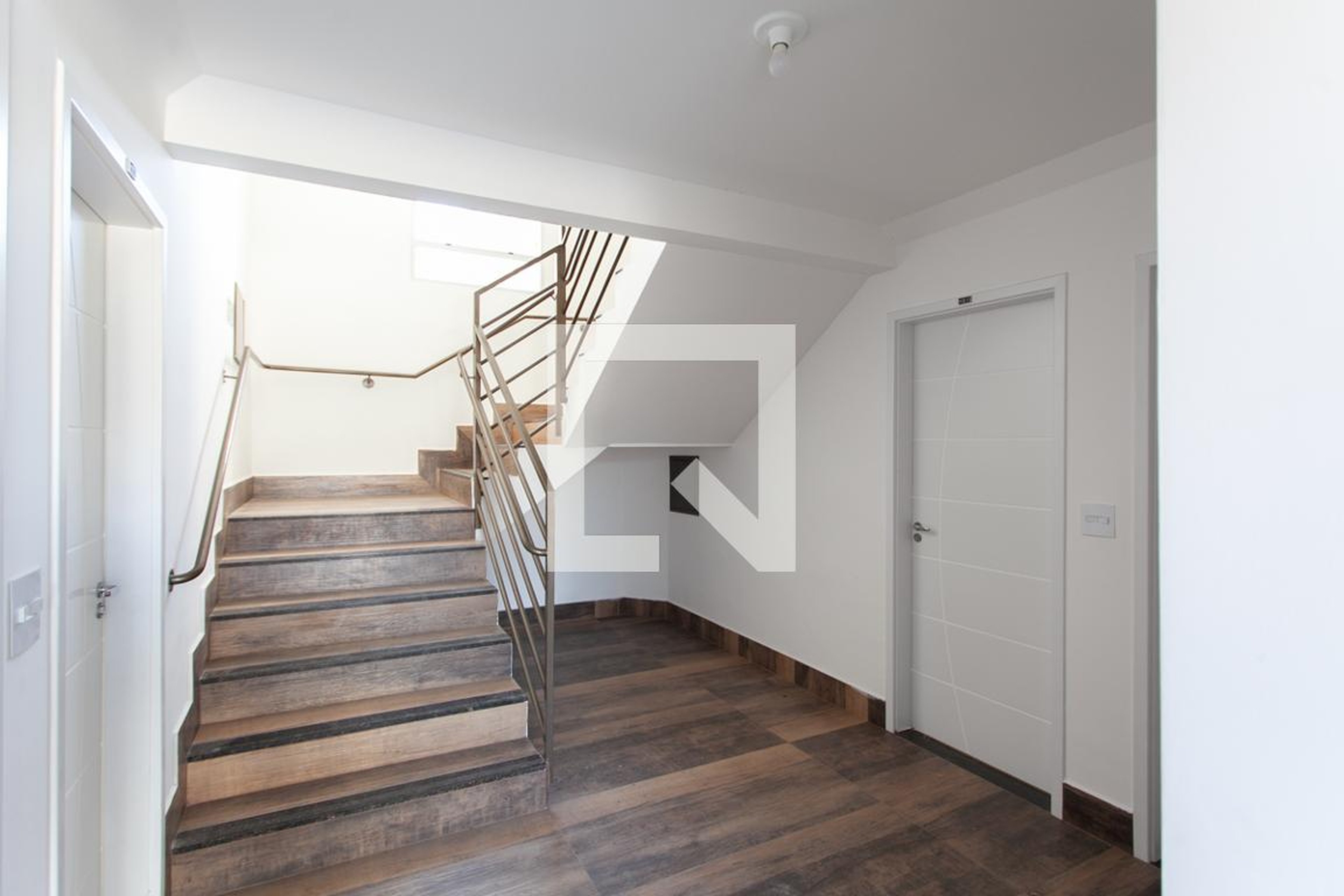 Hall de entrada - ED. Royale