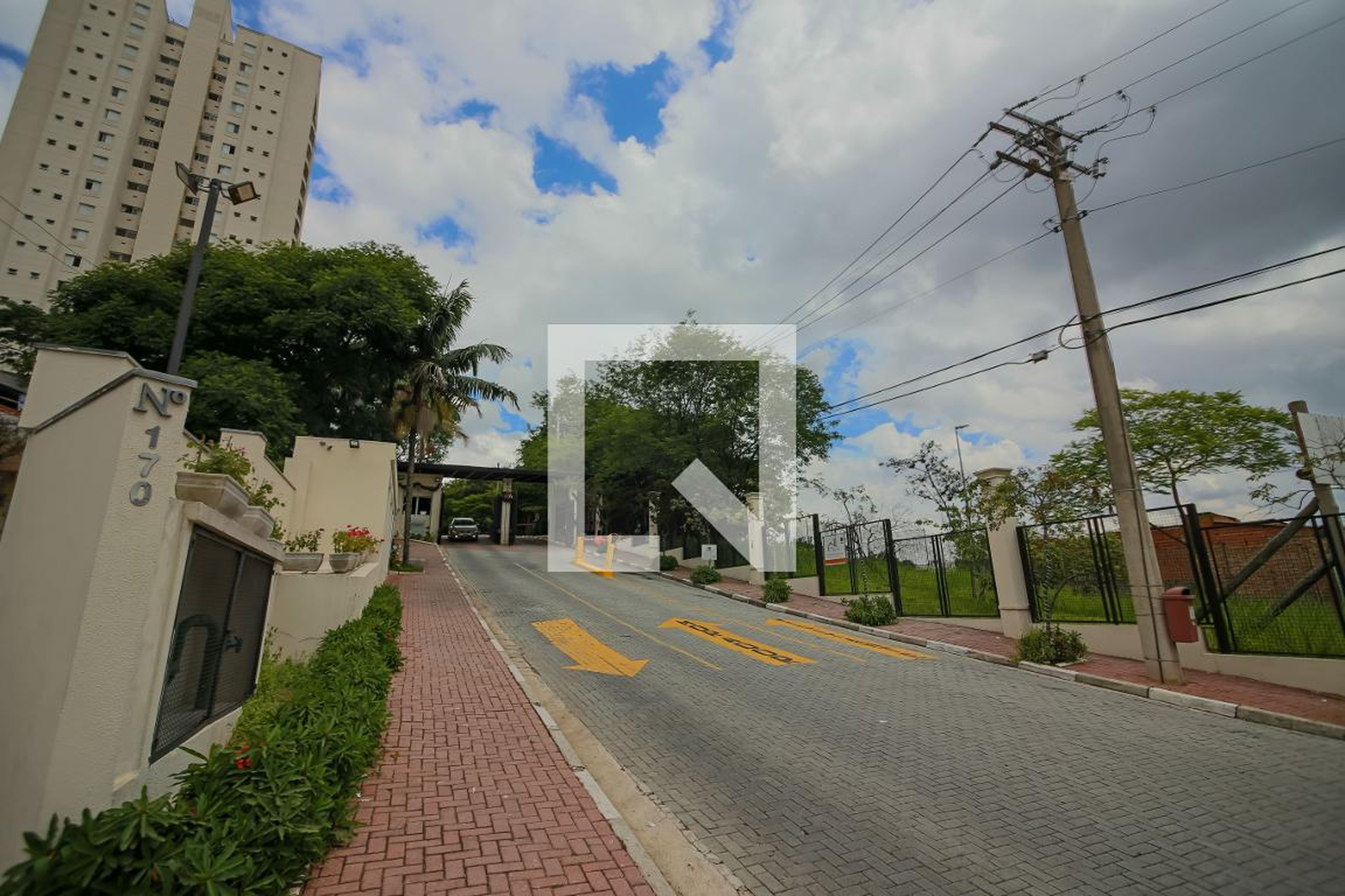 Fachada do Condomínio Condomínio Panorama