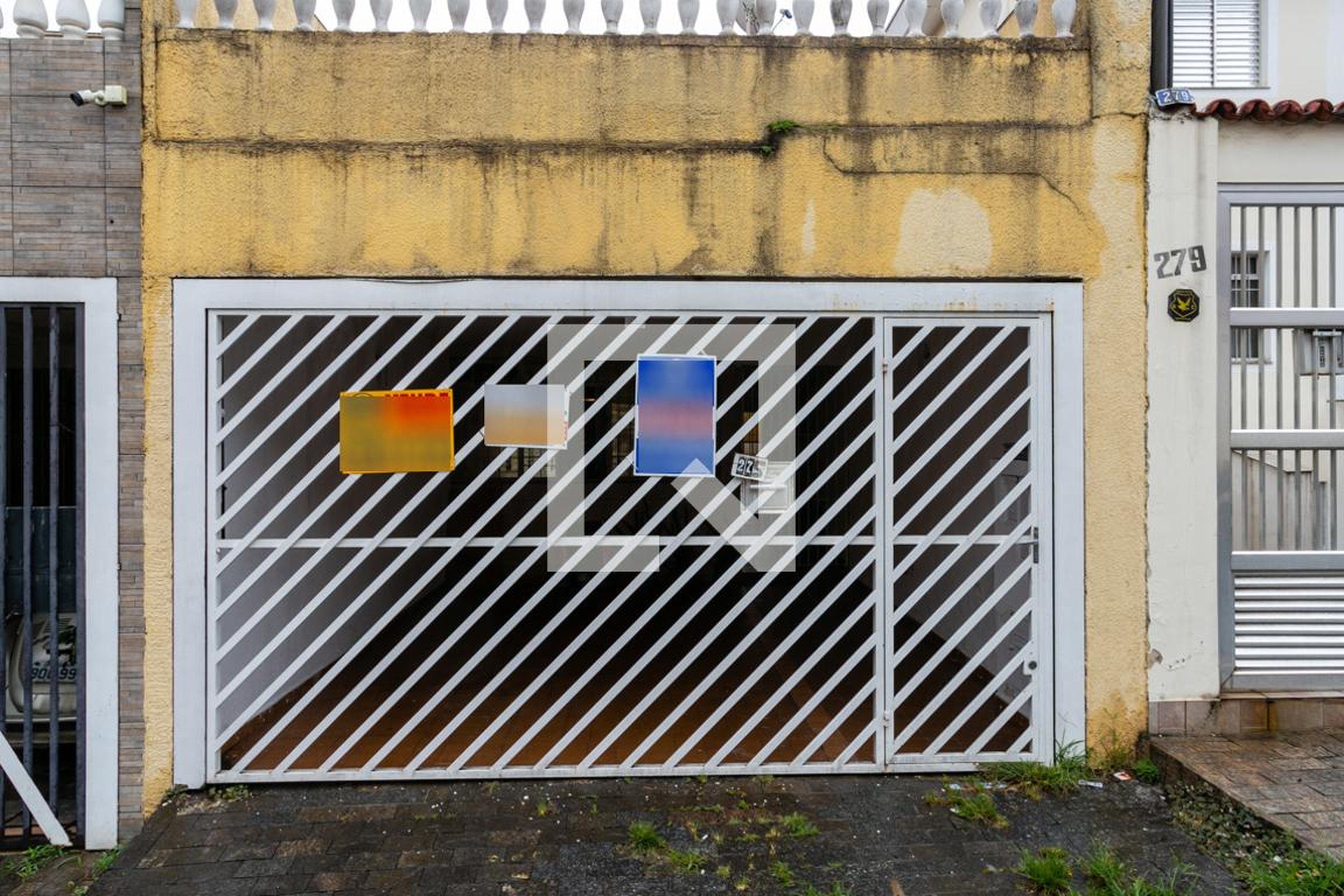 Fachada Condomínio em R. Miguel Roque, 275