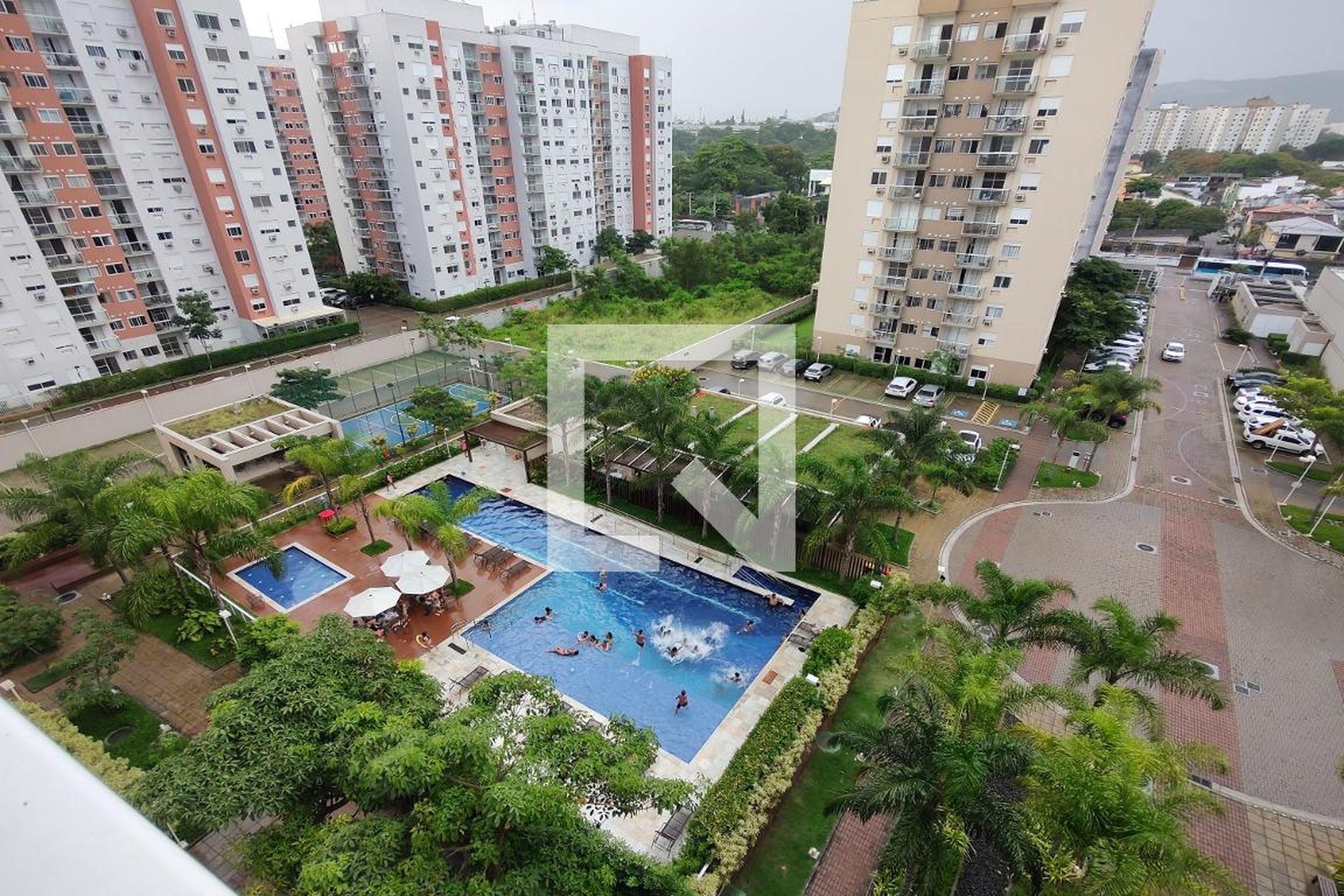 Fachada do Condomínio Condomínio Up Barra Mais