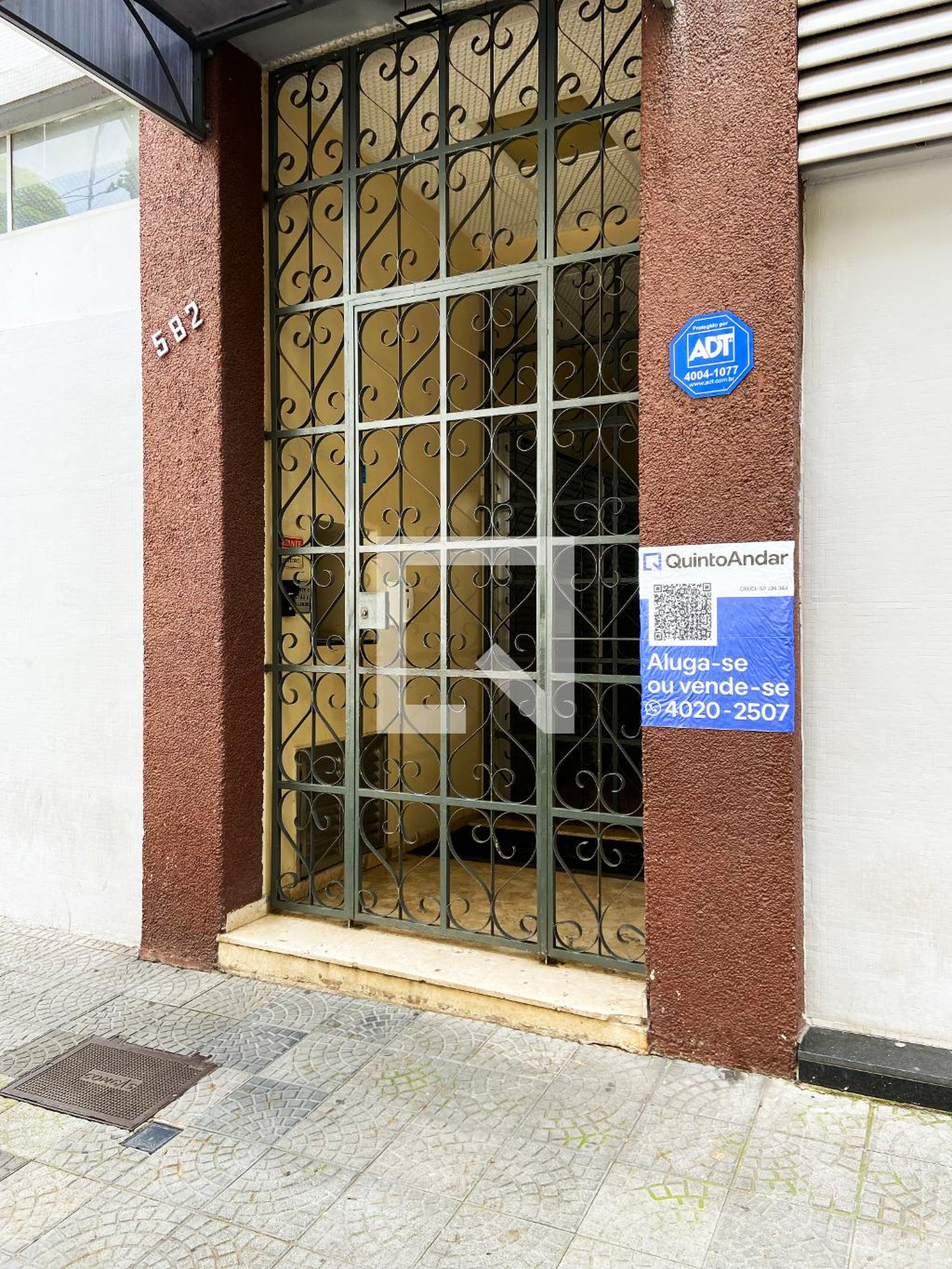 Fachada do Prédio Condomínio Eduardo Prado