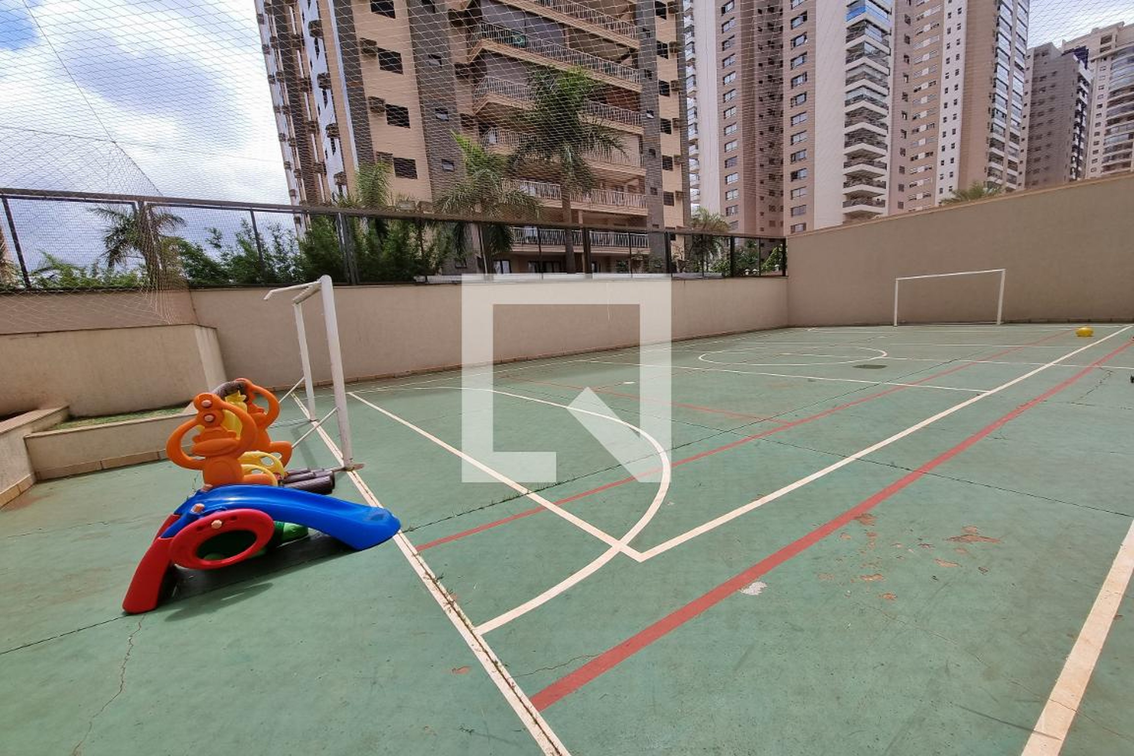 Quadra - Victória Hill