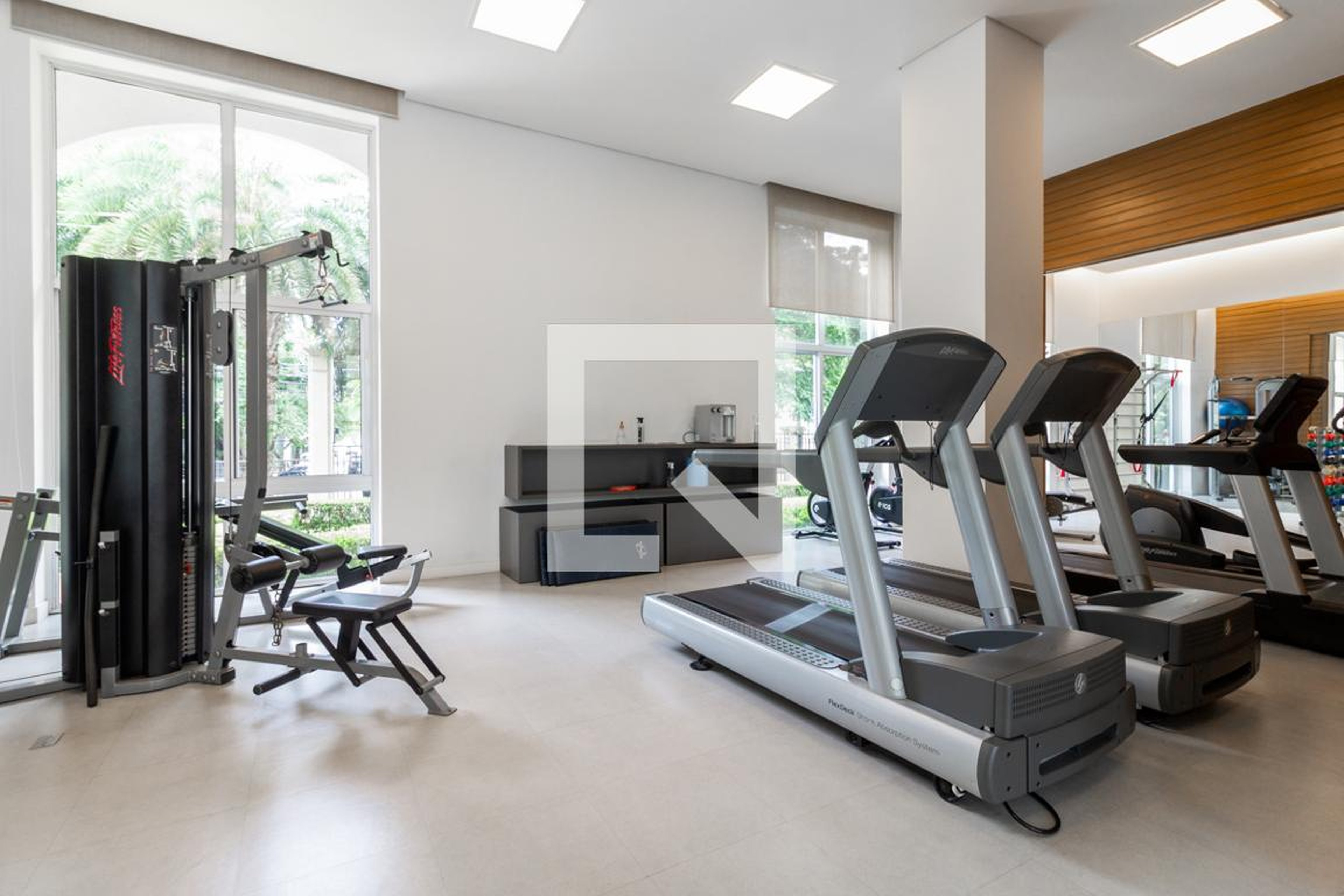 Academia - England Vila Nova