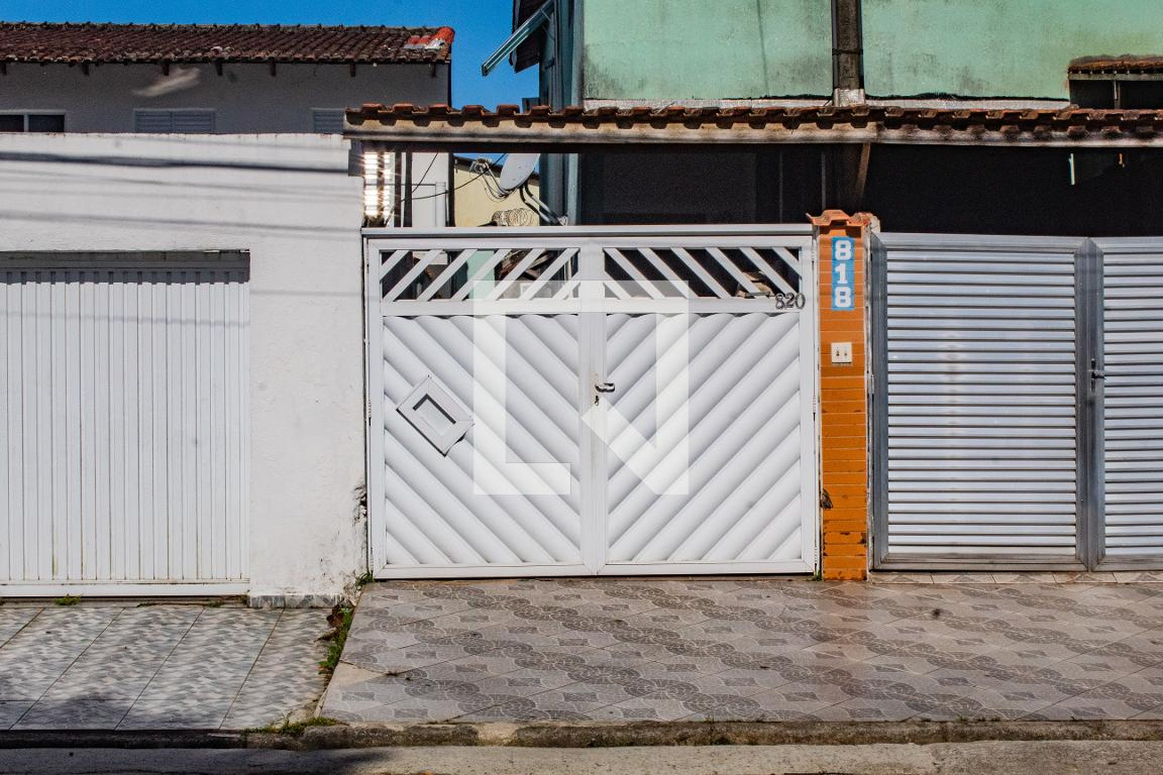 Fachada Condomínio em Avenida Abílio dos Santos Branco, 820