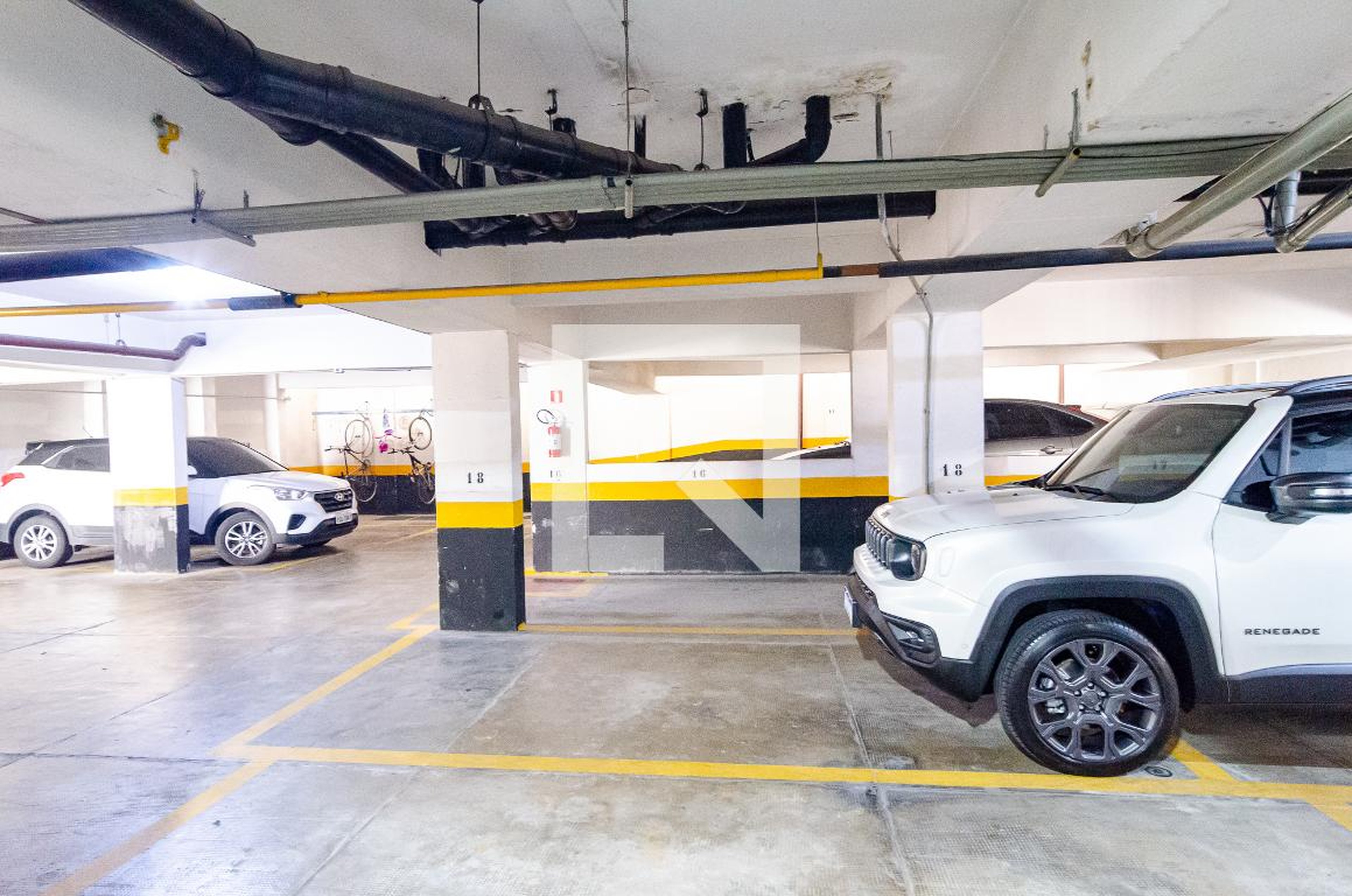 Estacionamento - Saint Charles