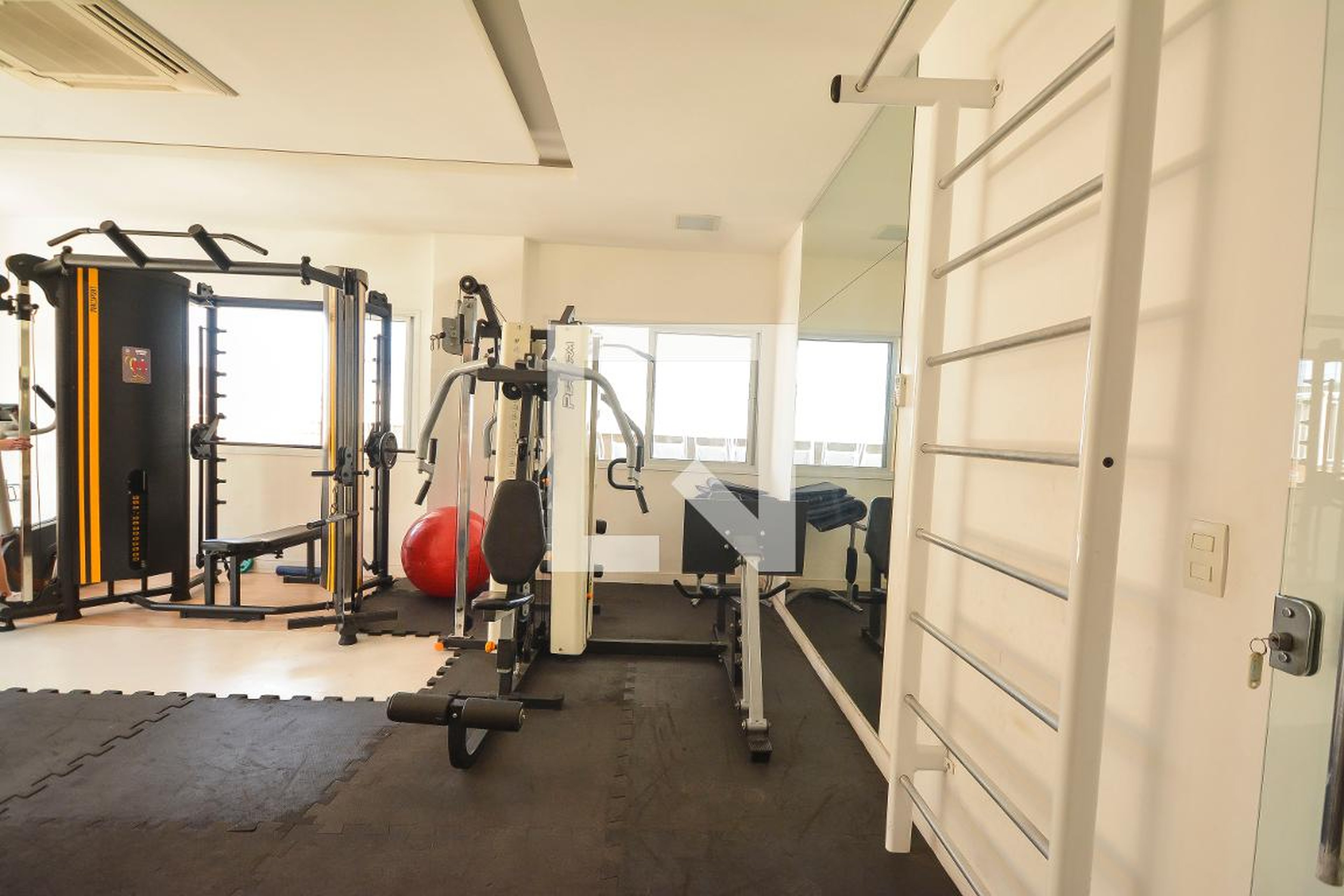 Academia - Edifício Recanto do Humaitá