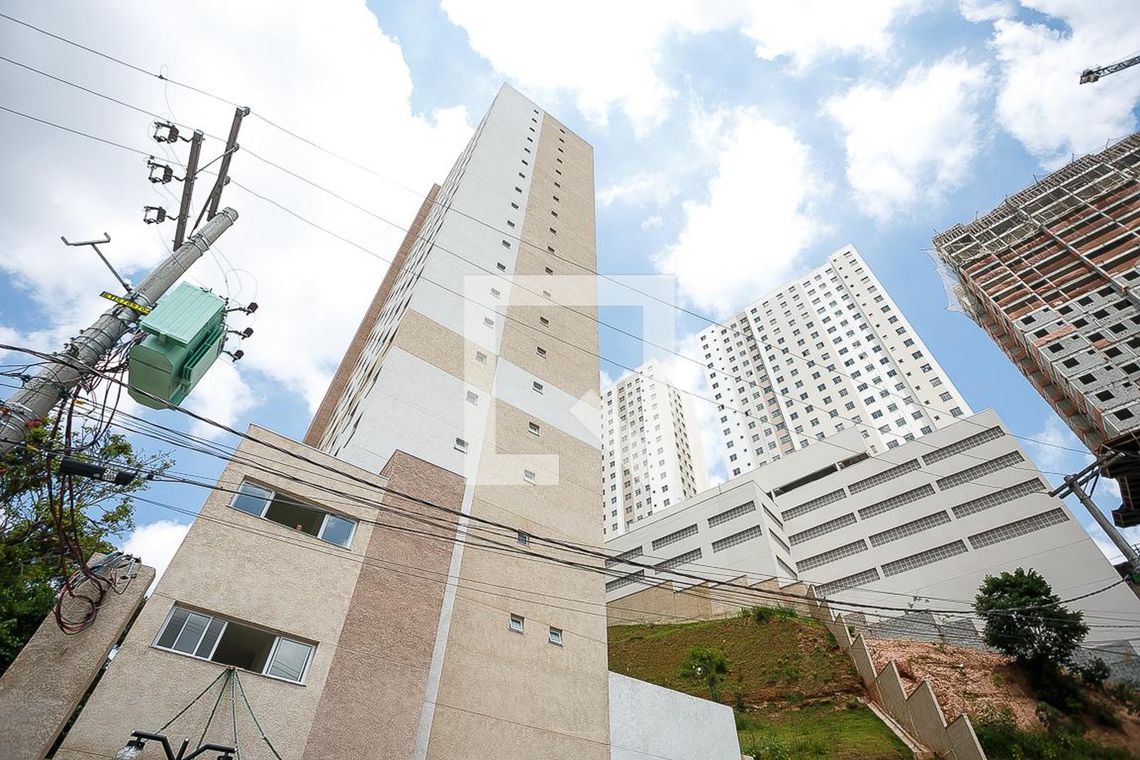 Fachada Condomínio em Rua Vilar de Figos, 10