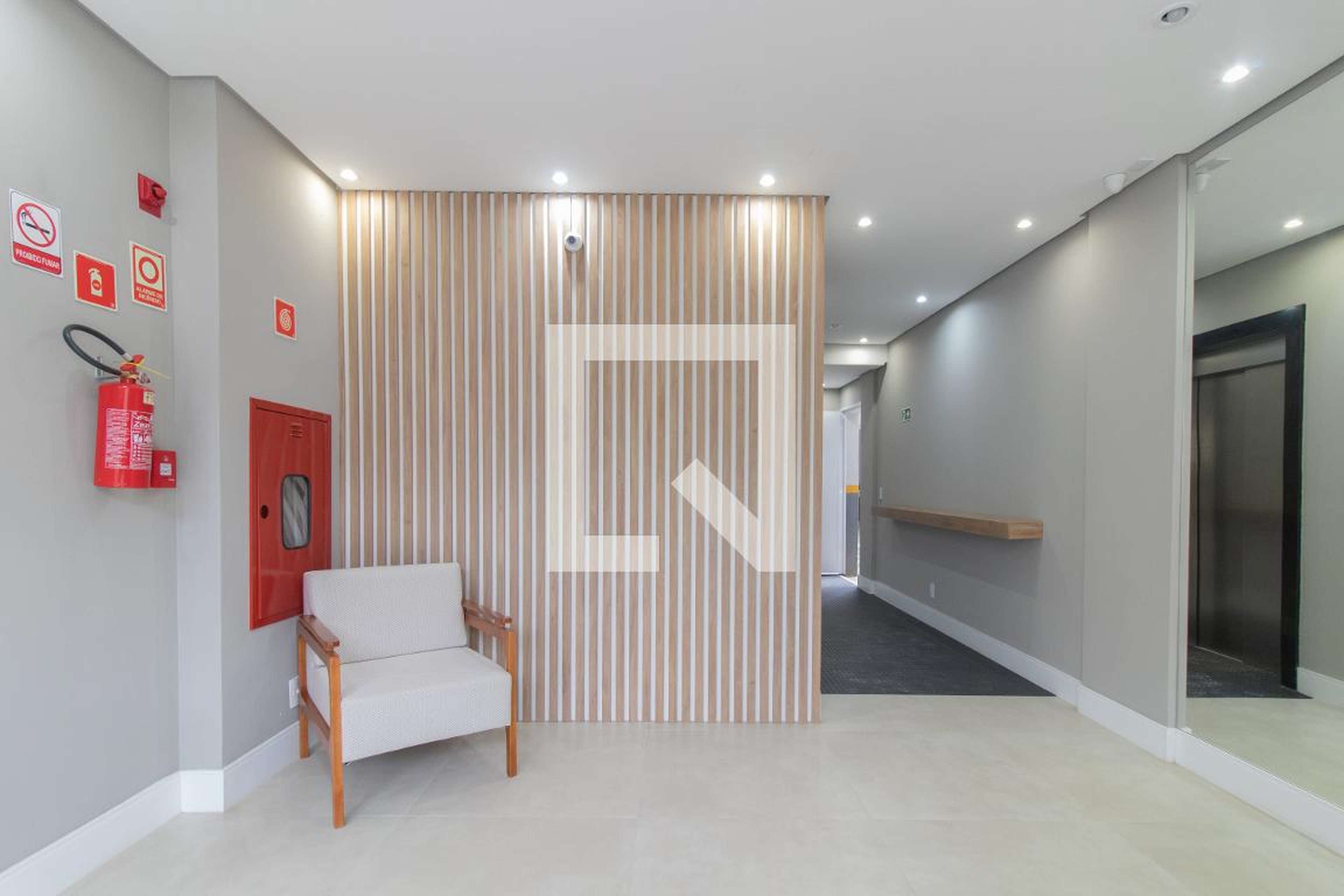 Hall de Entrada - Edifício Hari Menino Deus