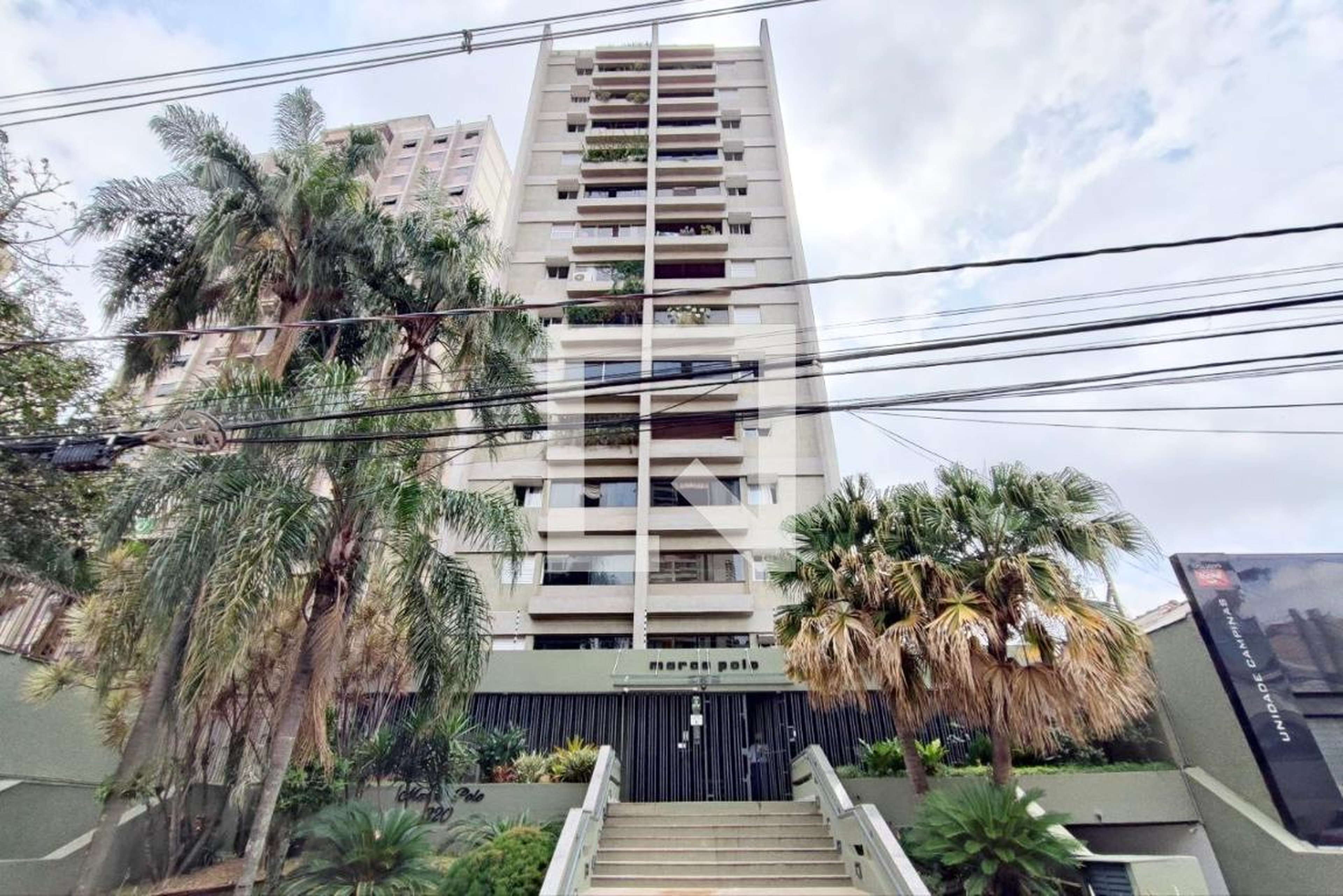 Fachada do condominio Condomínio em Rua Coronel Quirino, 320