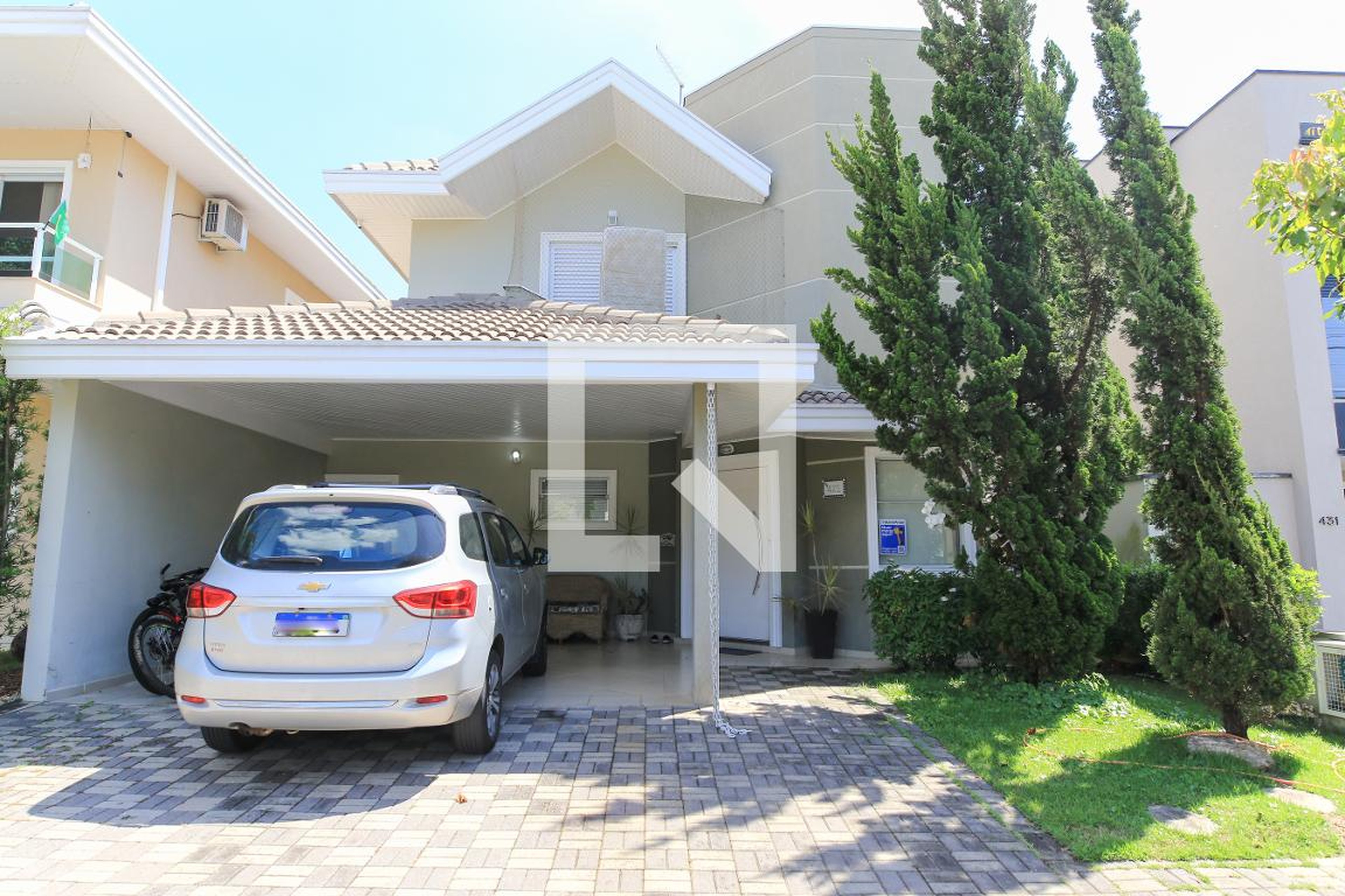 Fachada Condomínio em Avenida Josephina Segata, 421