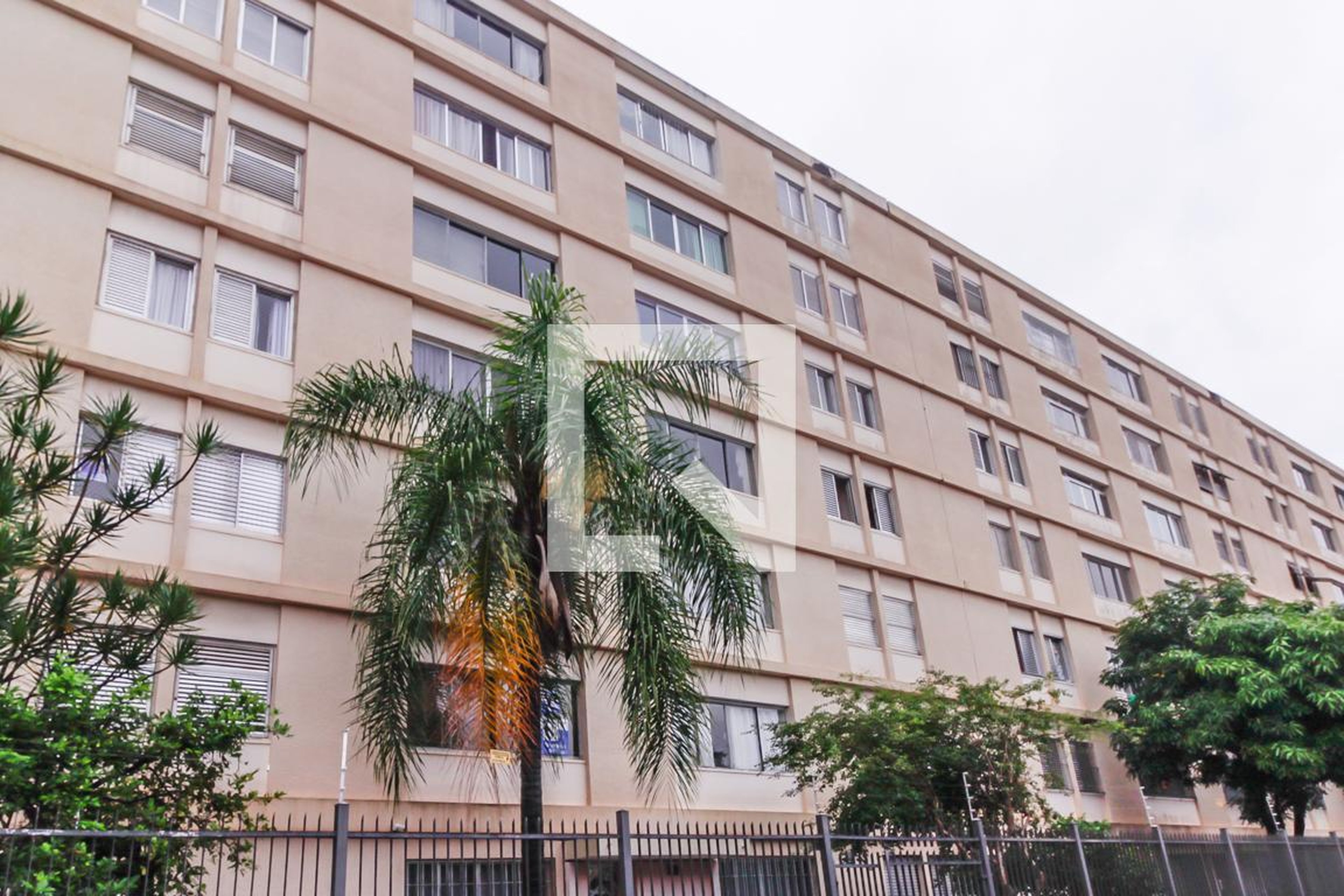 Fachada do Prédio Condomínio em Rua Orfanato, 241