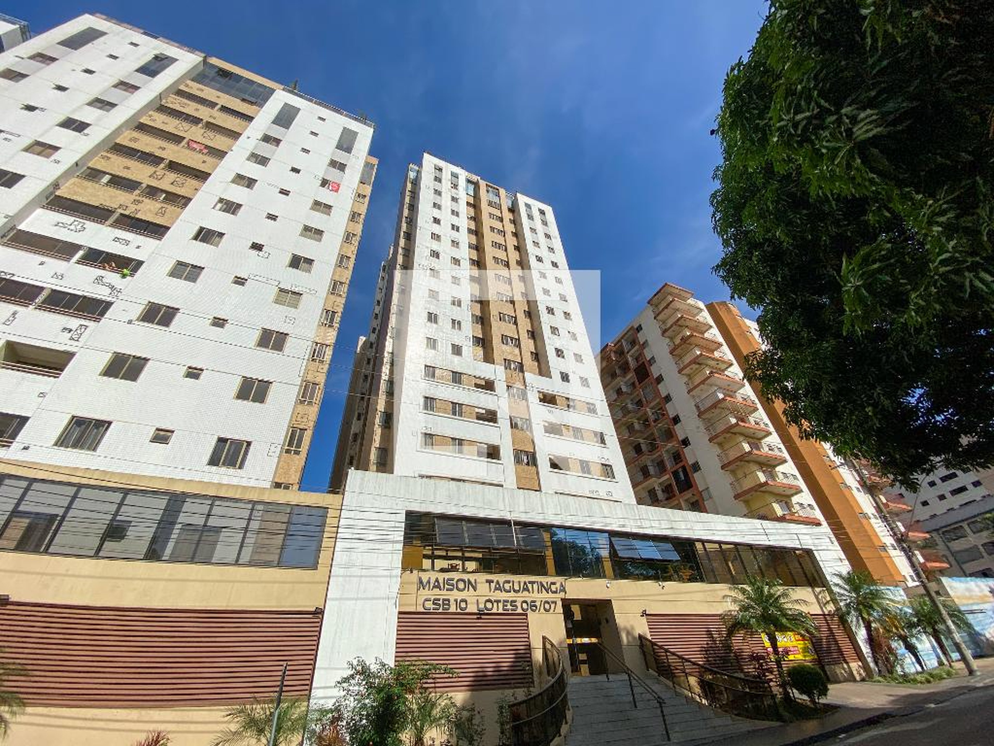 Fachada Condomínio em CSB 10, 0