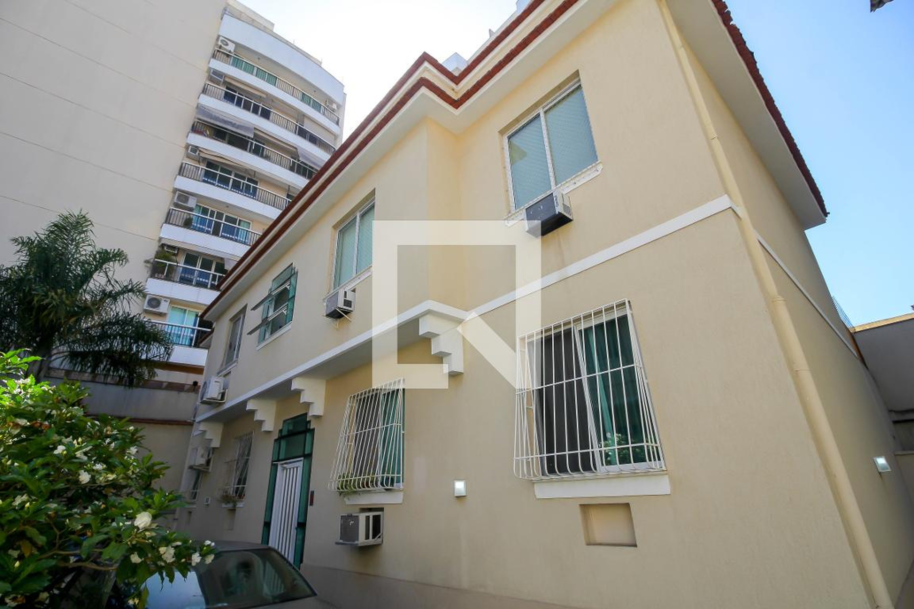 Fachada do Prédio Condomínio em Rua São João Batista, 85