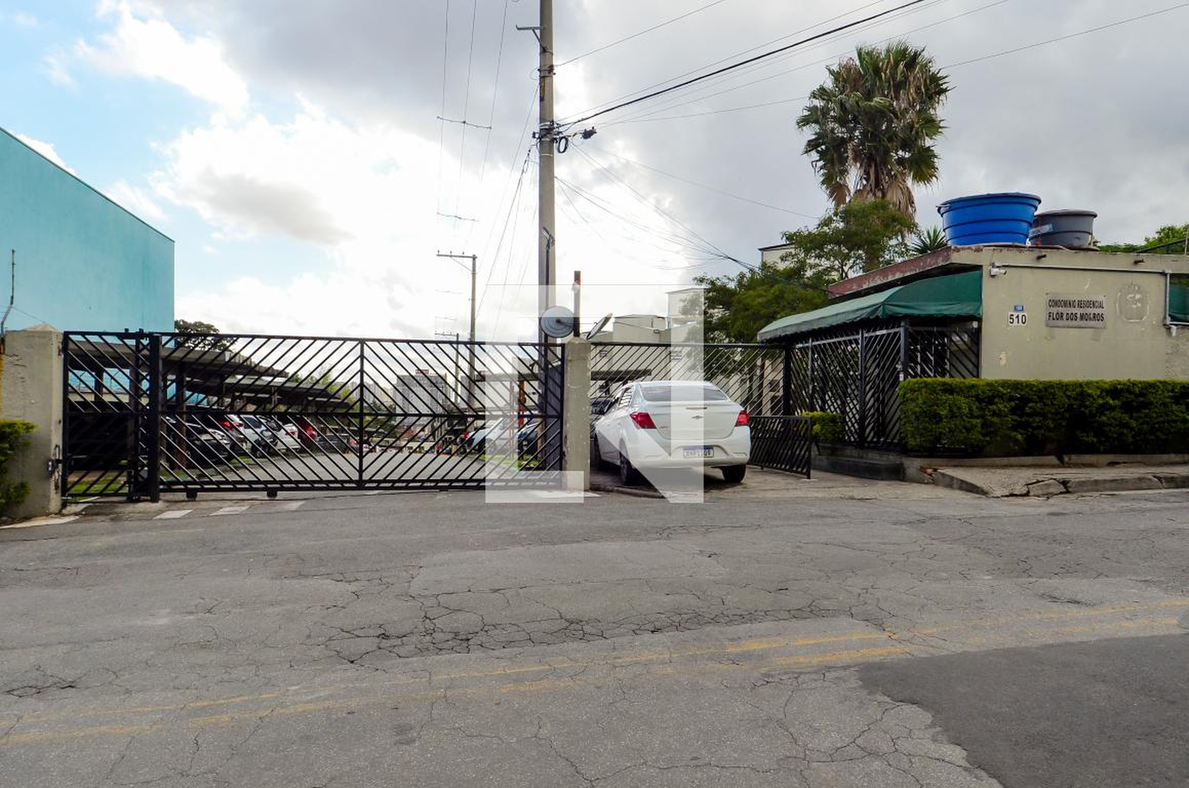 Fachada do Condomínio Residencial Flor dos Morros