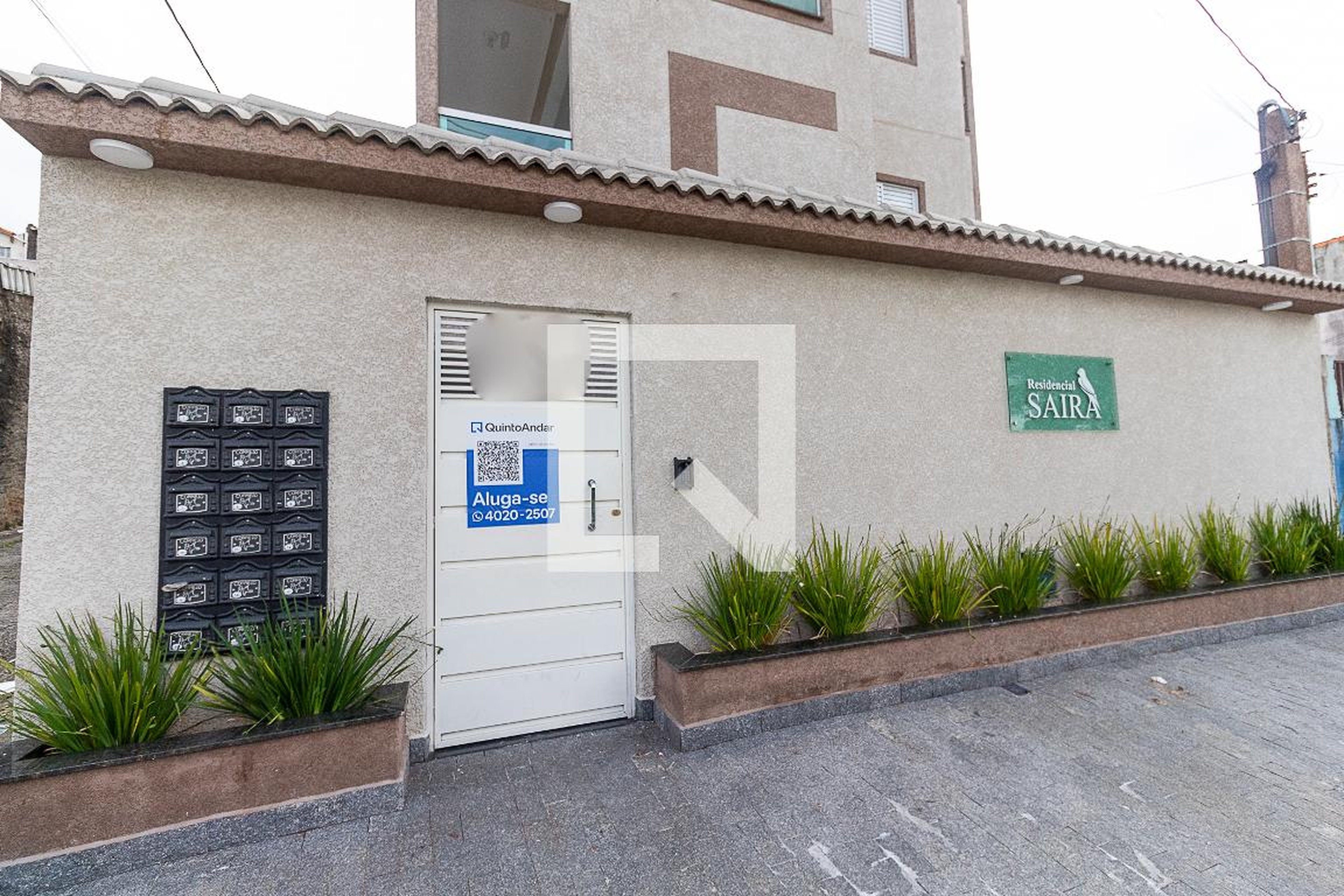 Fachada do Prédio Condomínio Saira