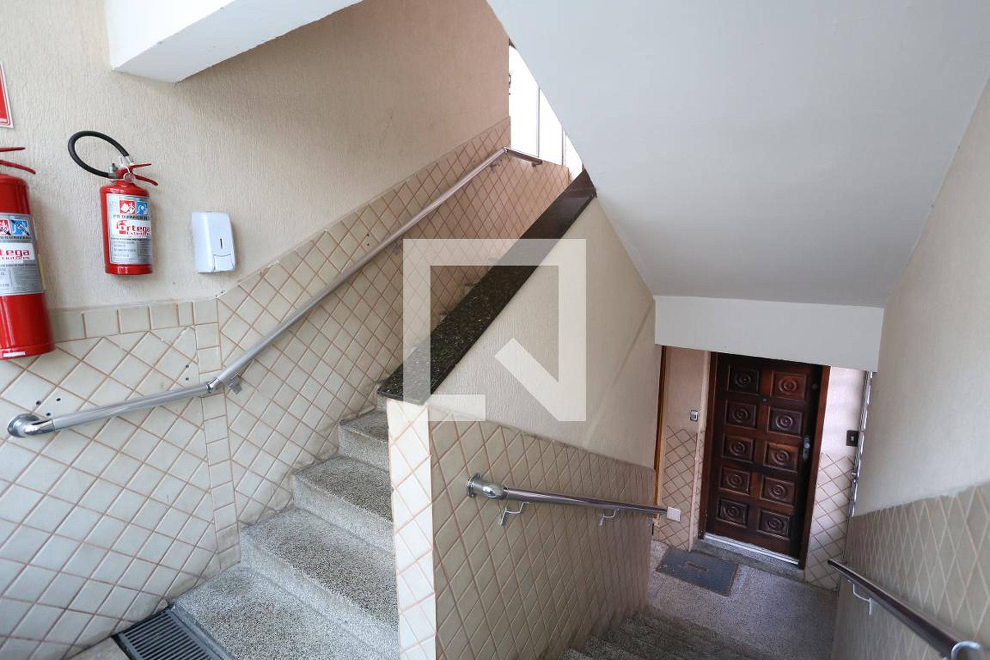 Hall de Entrada - Sao Simao IV