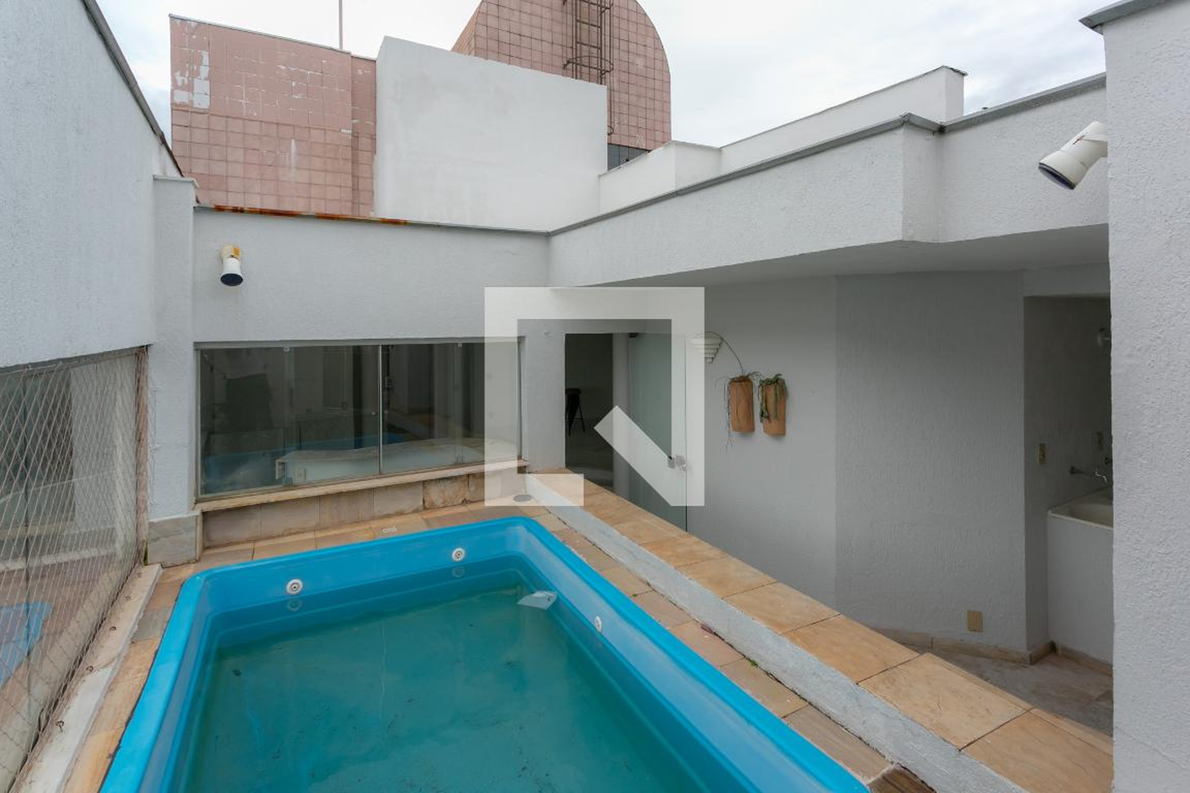 Piscina - Edifício Borghese