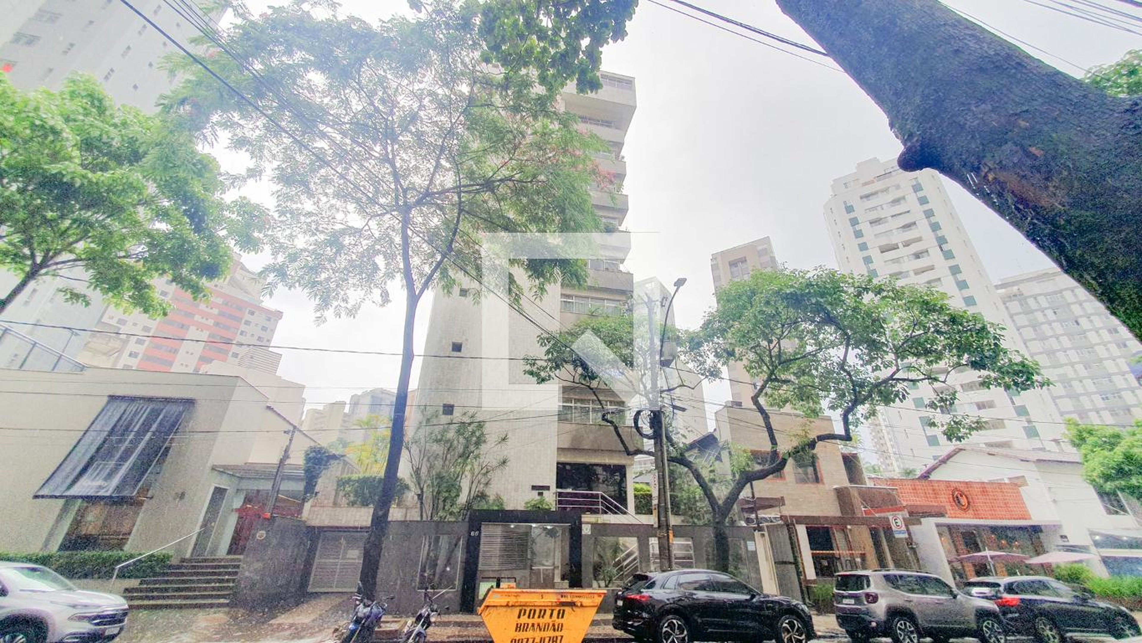 Fachada do Prédio Condomínio Patrícia Beltrão