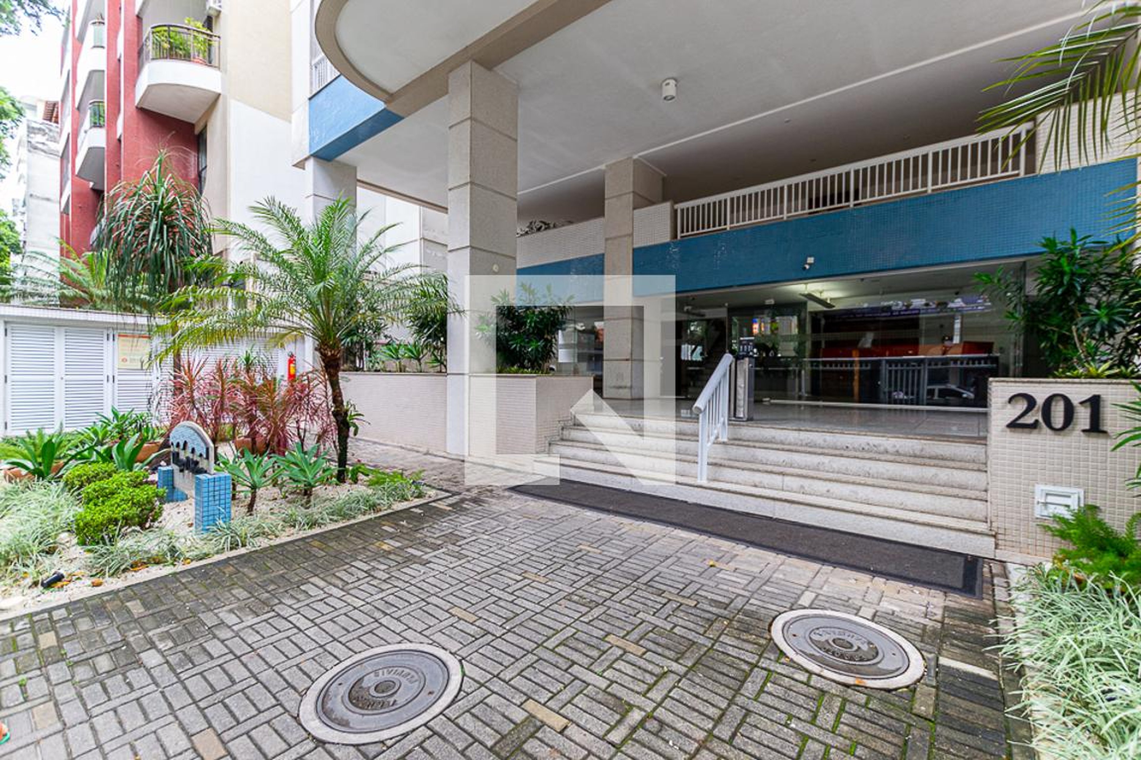 Entrada - Village D'Orleans