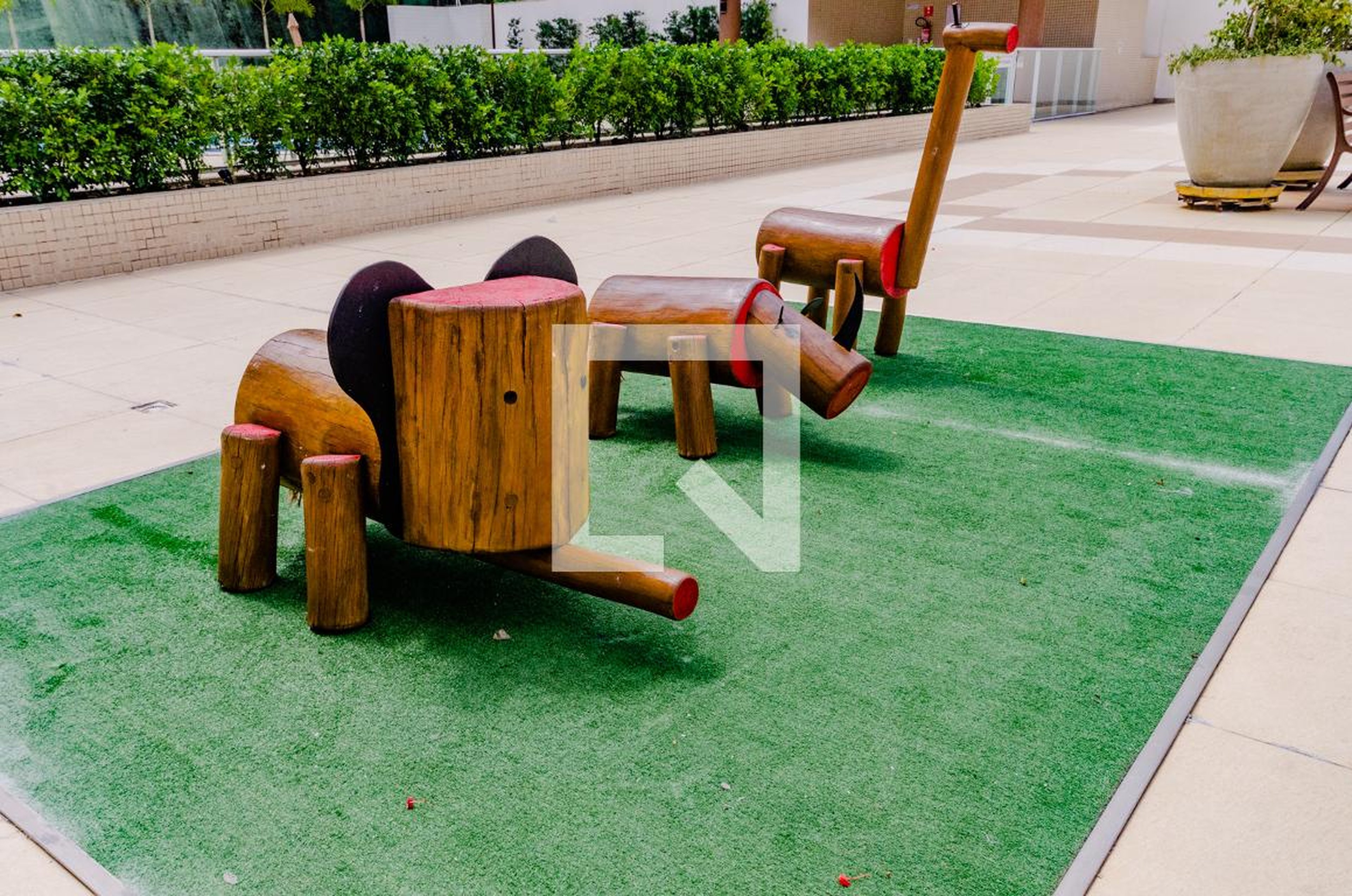 Playground - Jardim Imperial