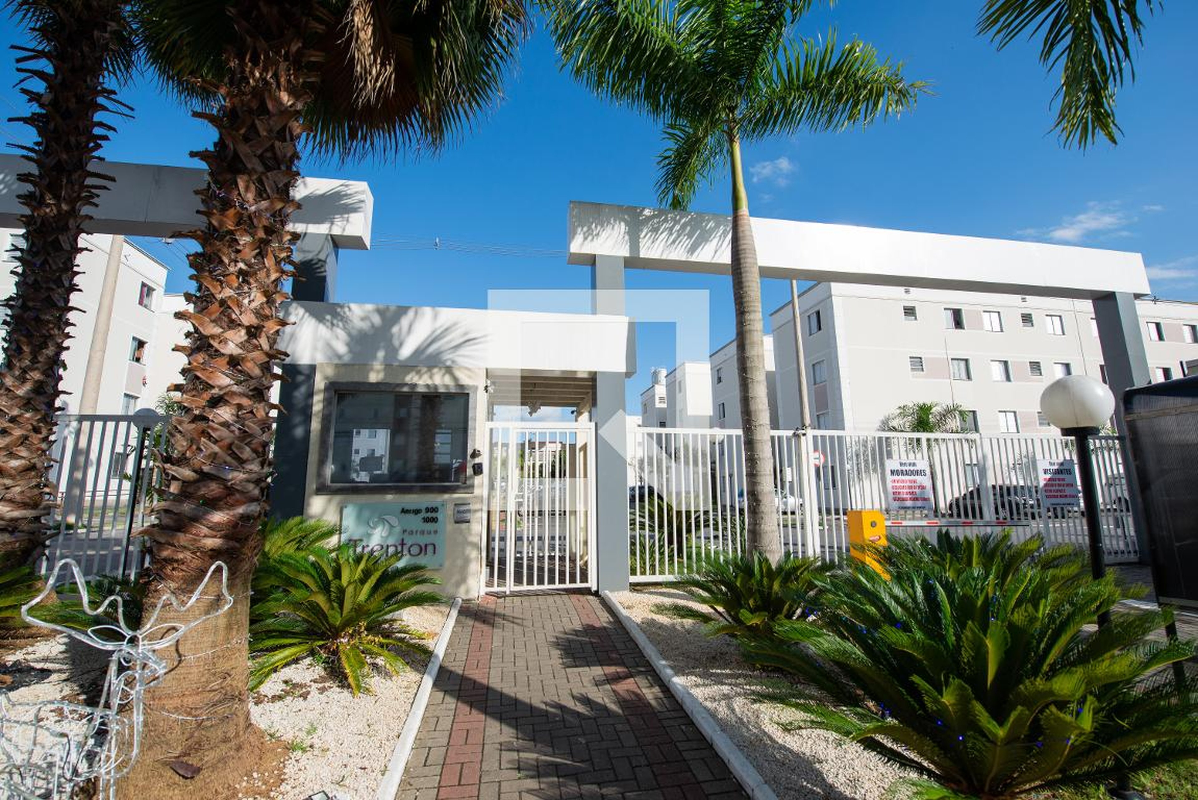 Fachada Condomínio Parque Trenton
