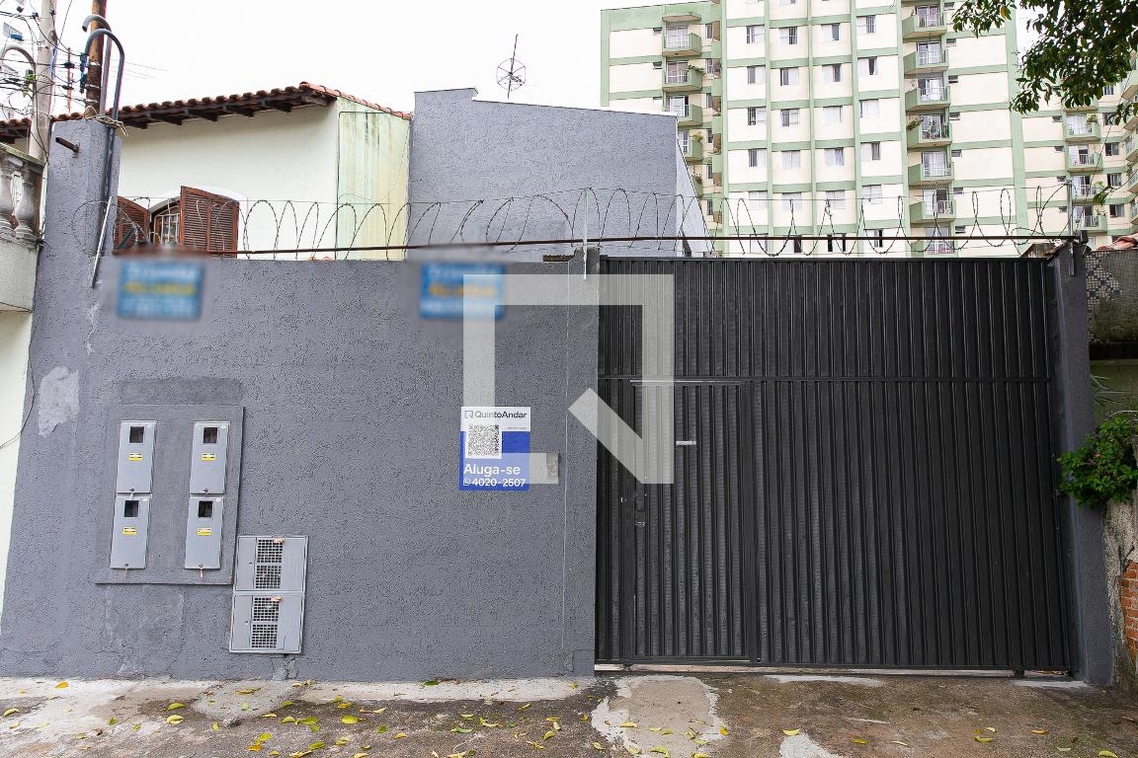 Fachada do Condomínio Condomínio em Rua Santo Antoninho do Carrão, 229