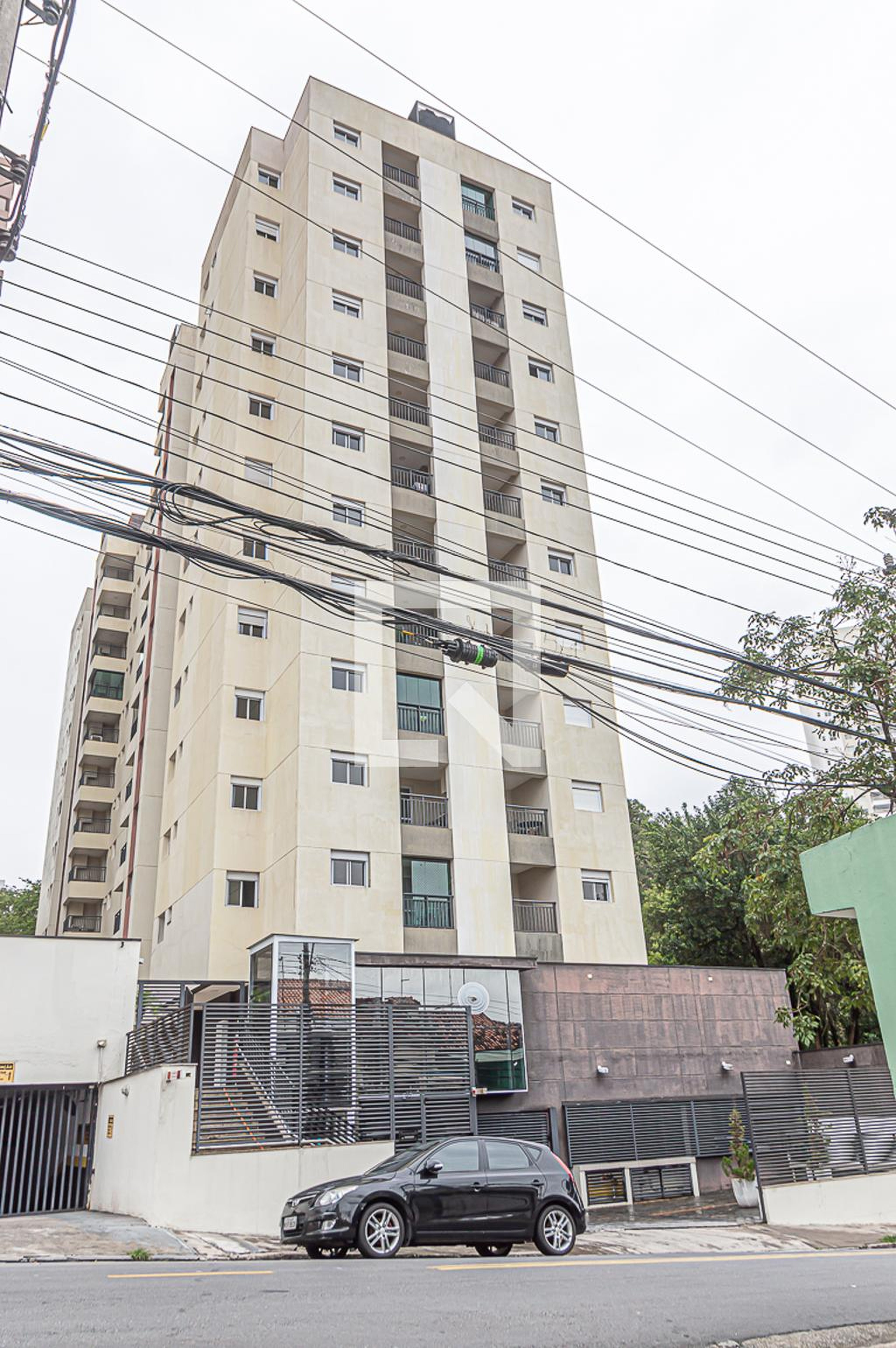 Fachada do Condomínio Edifício Via Cruzeiro