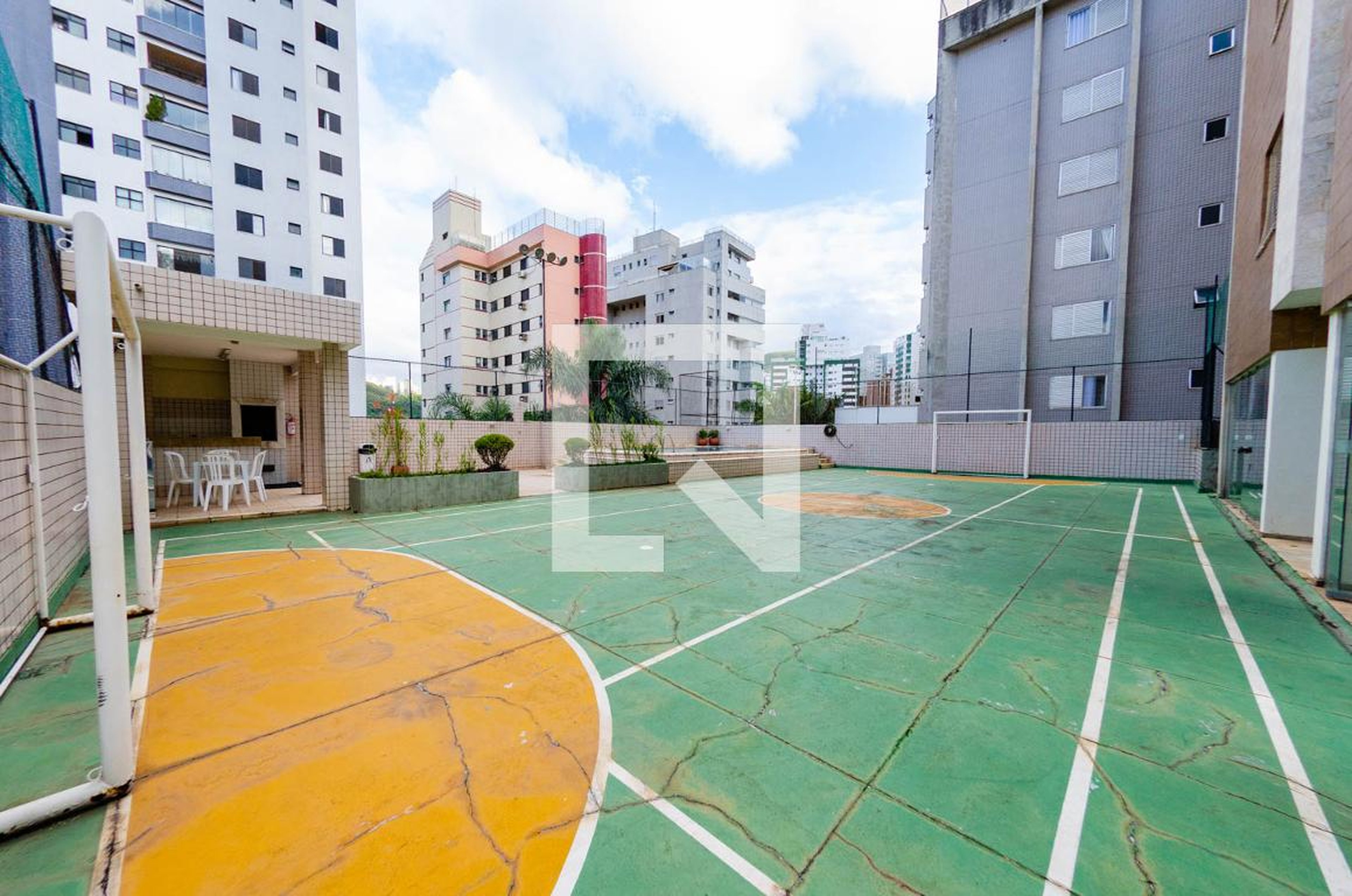 Quadra - Edifício Estoril