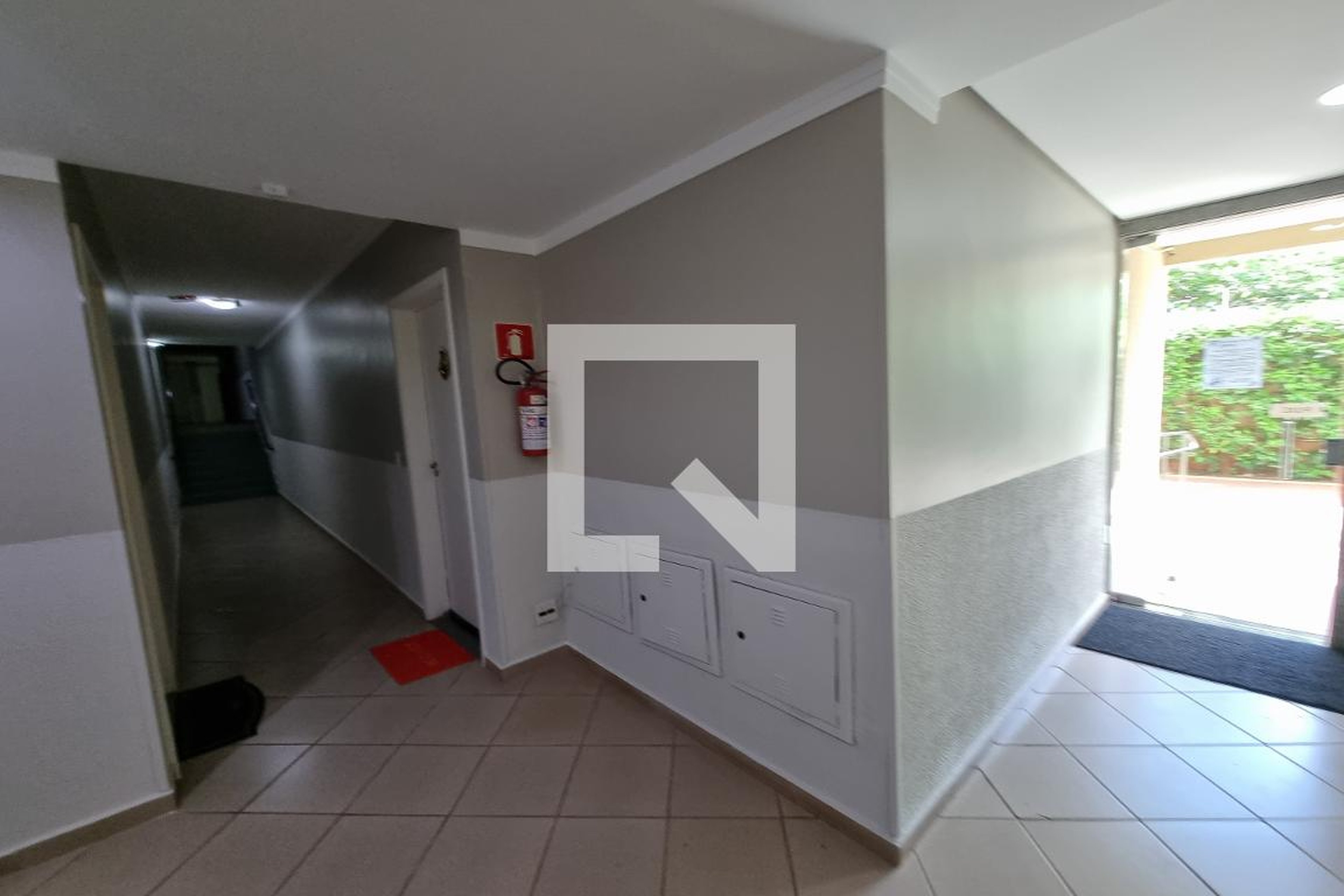 Hall - Spazio Robespierre