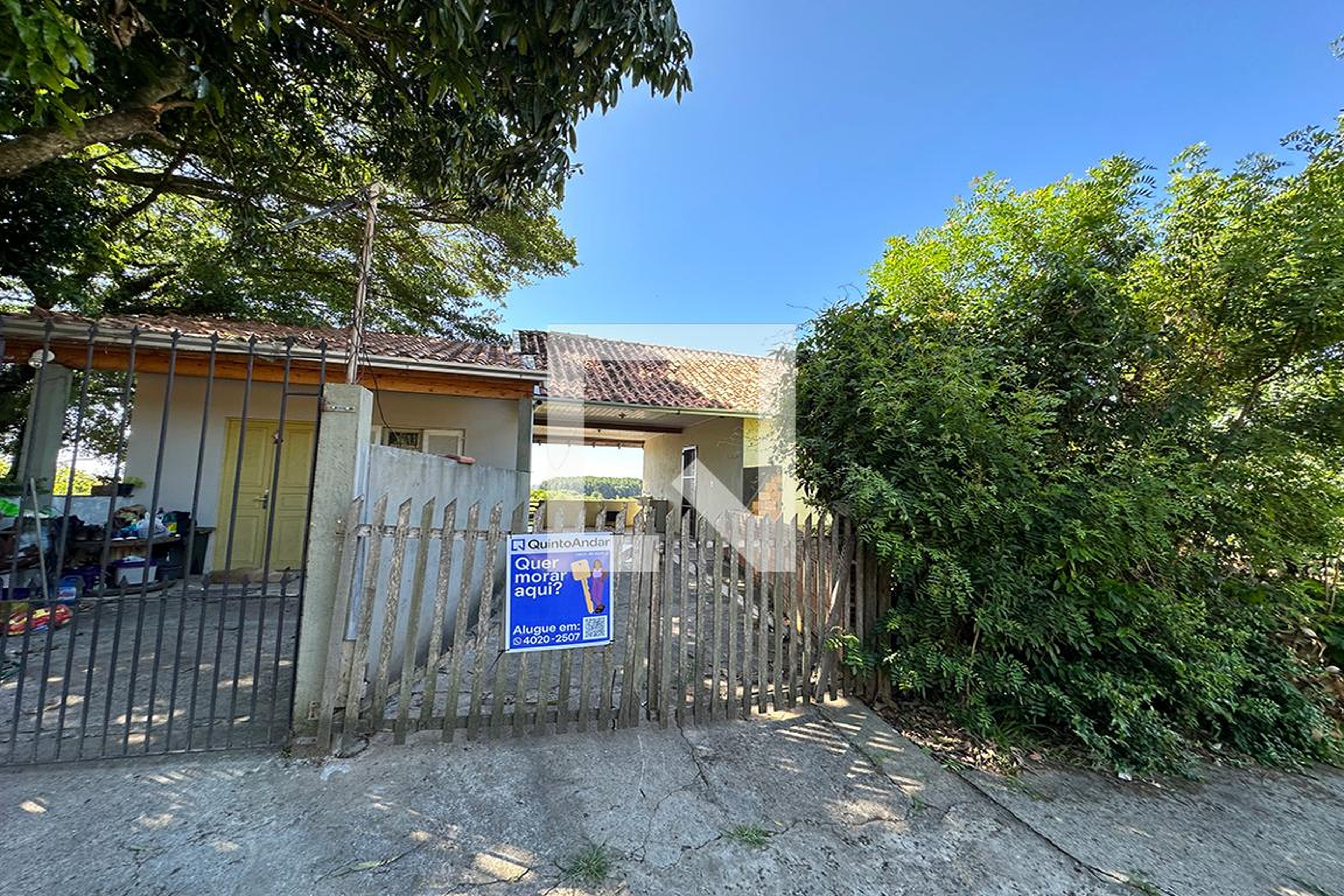 Fachada Condomínio em Rua Coronel Bordini, 233