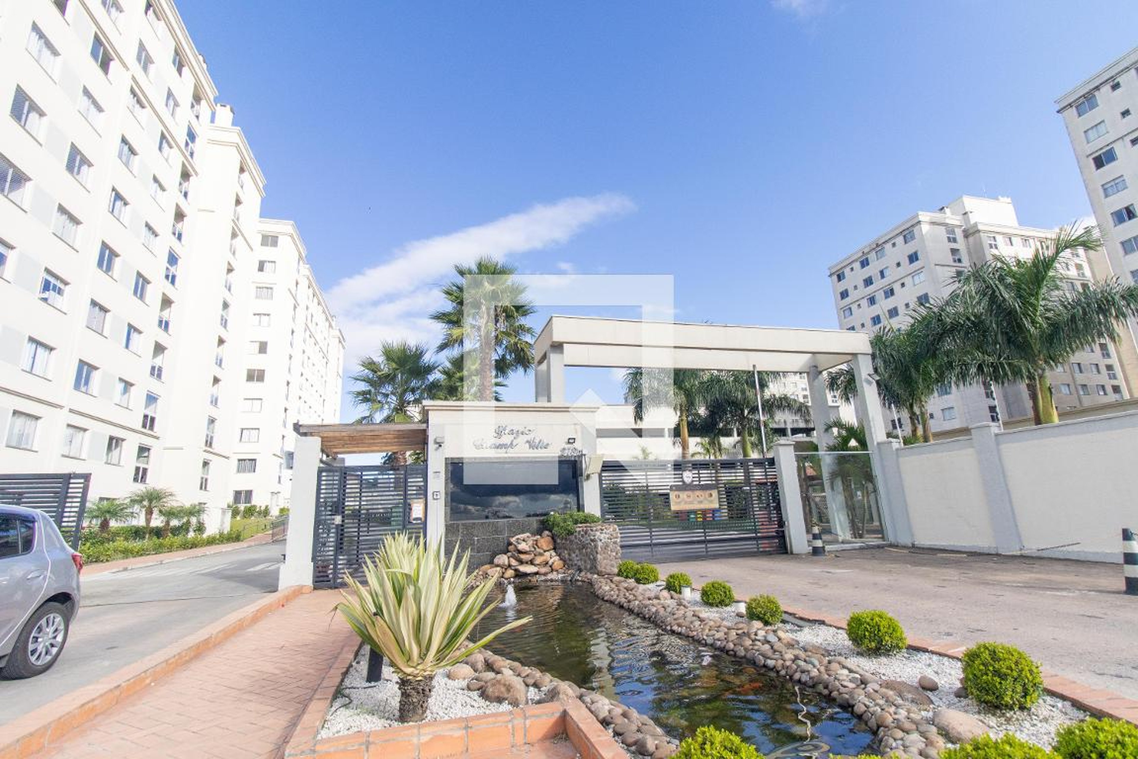 Fachada do Prédio Condomínio em BR-116, 2875