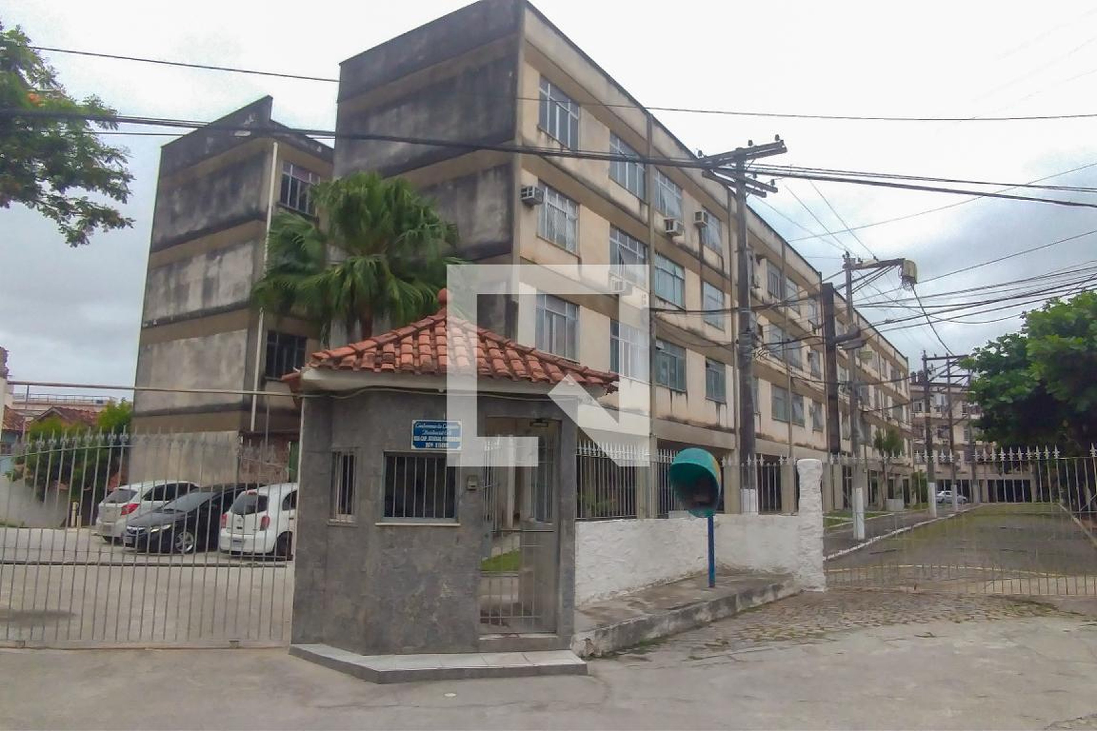Condomínio - Residencial Eril