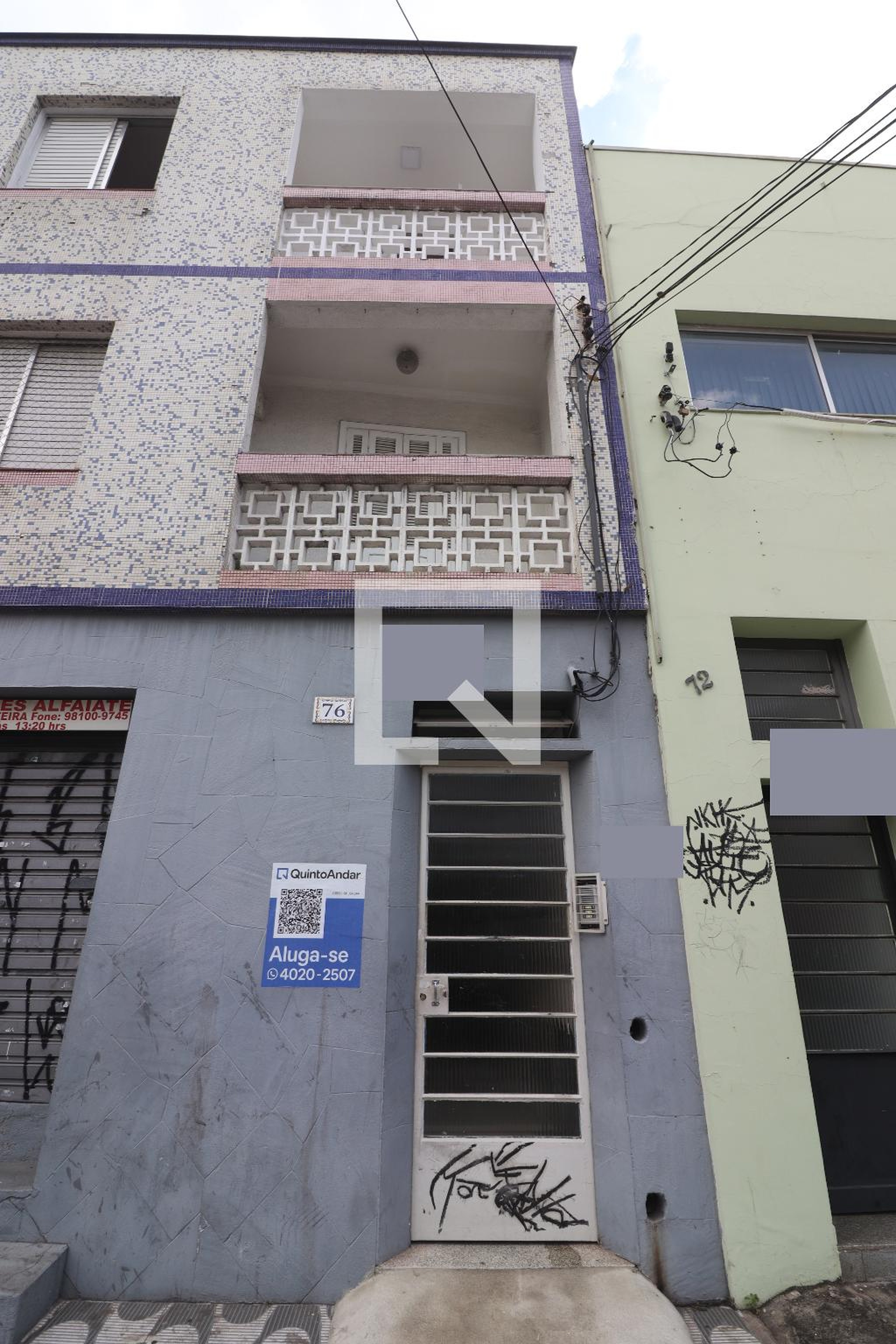 fachada Condomínio em Rua Doutor Zuquim, 76