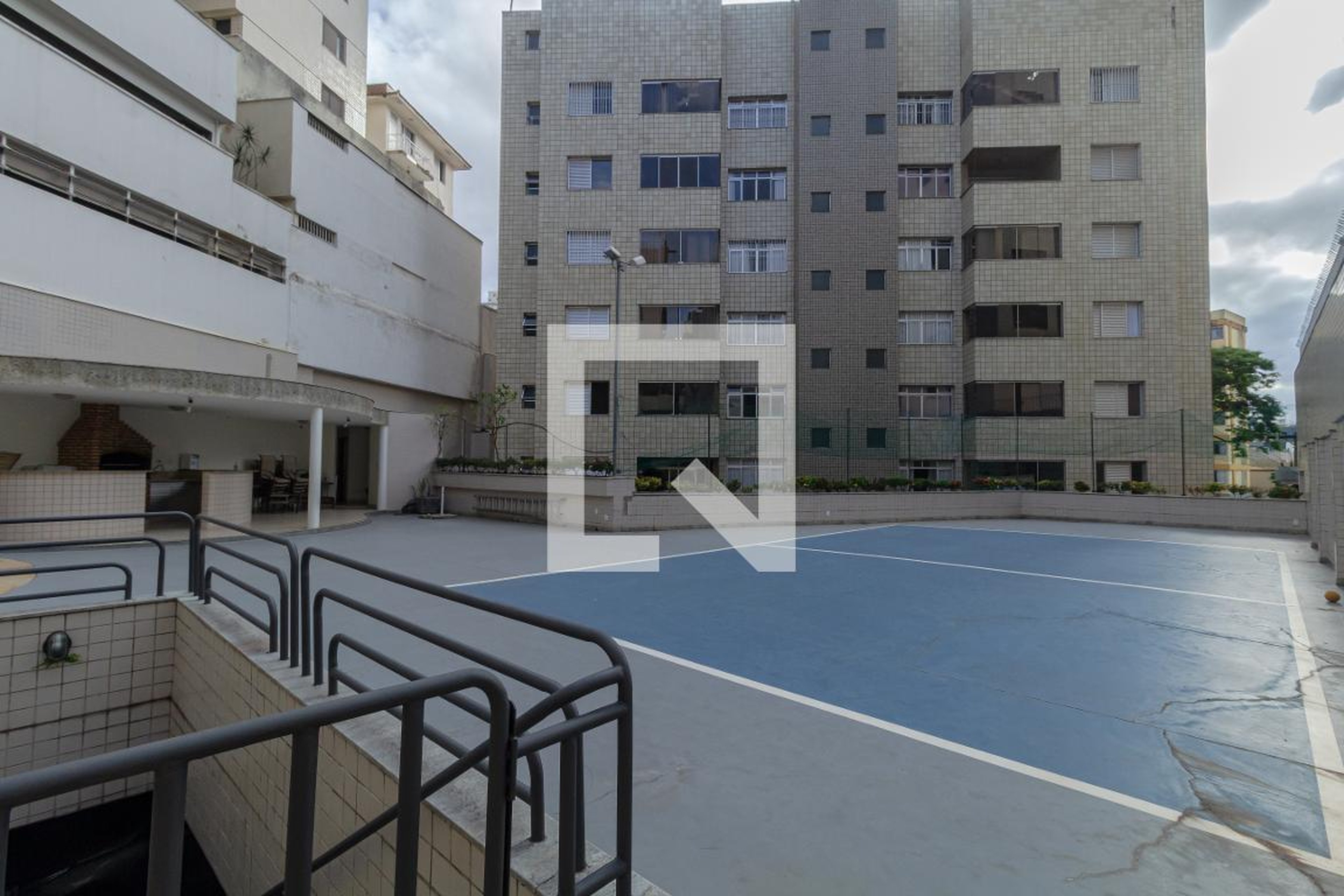 Quadra Esportiva Condomínio em Rua Vereador Teixeira de Azeredo, 152