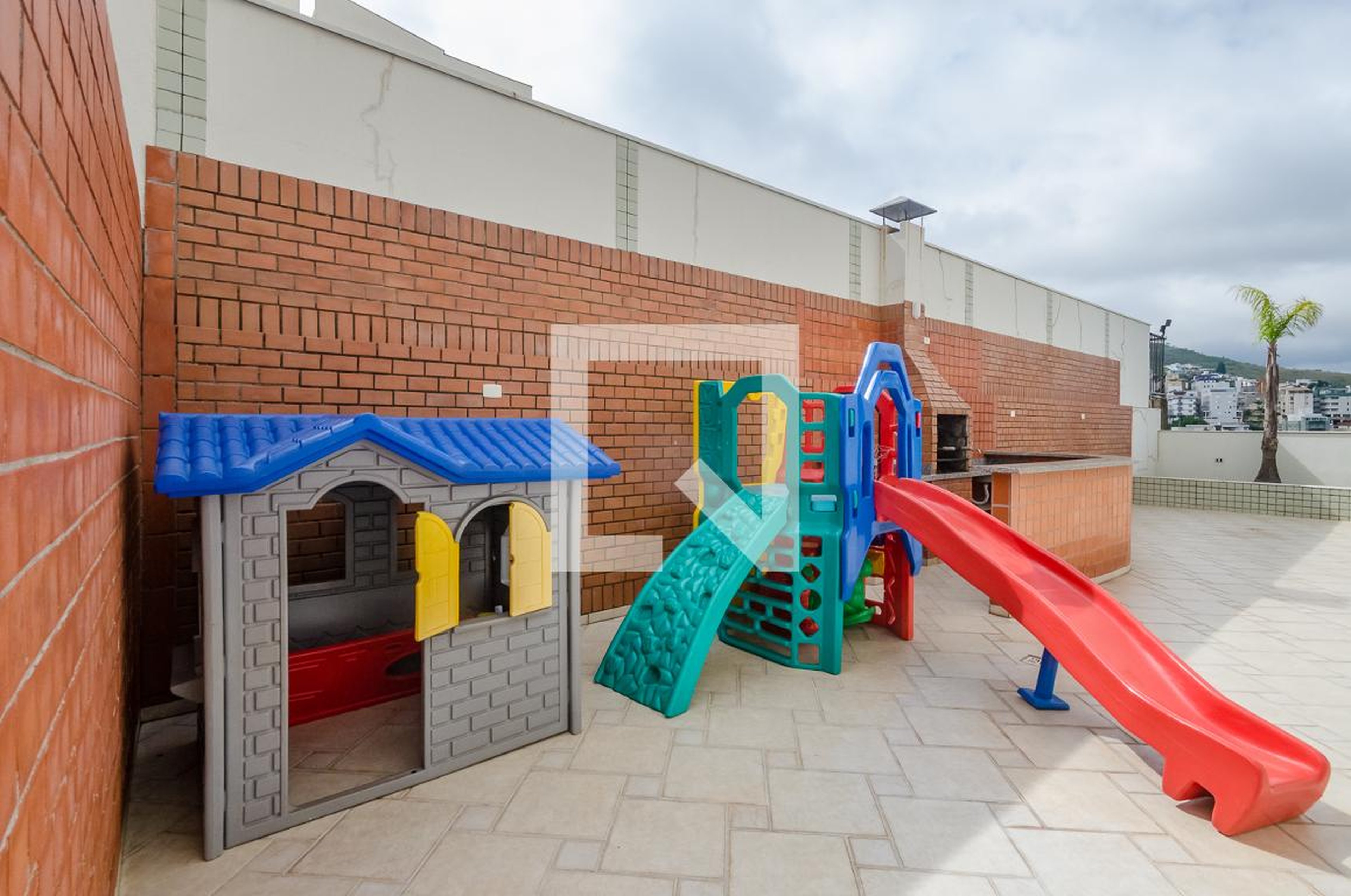 Playground - Edifício Estrada Real