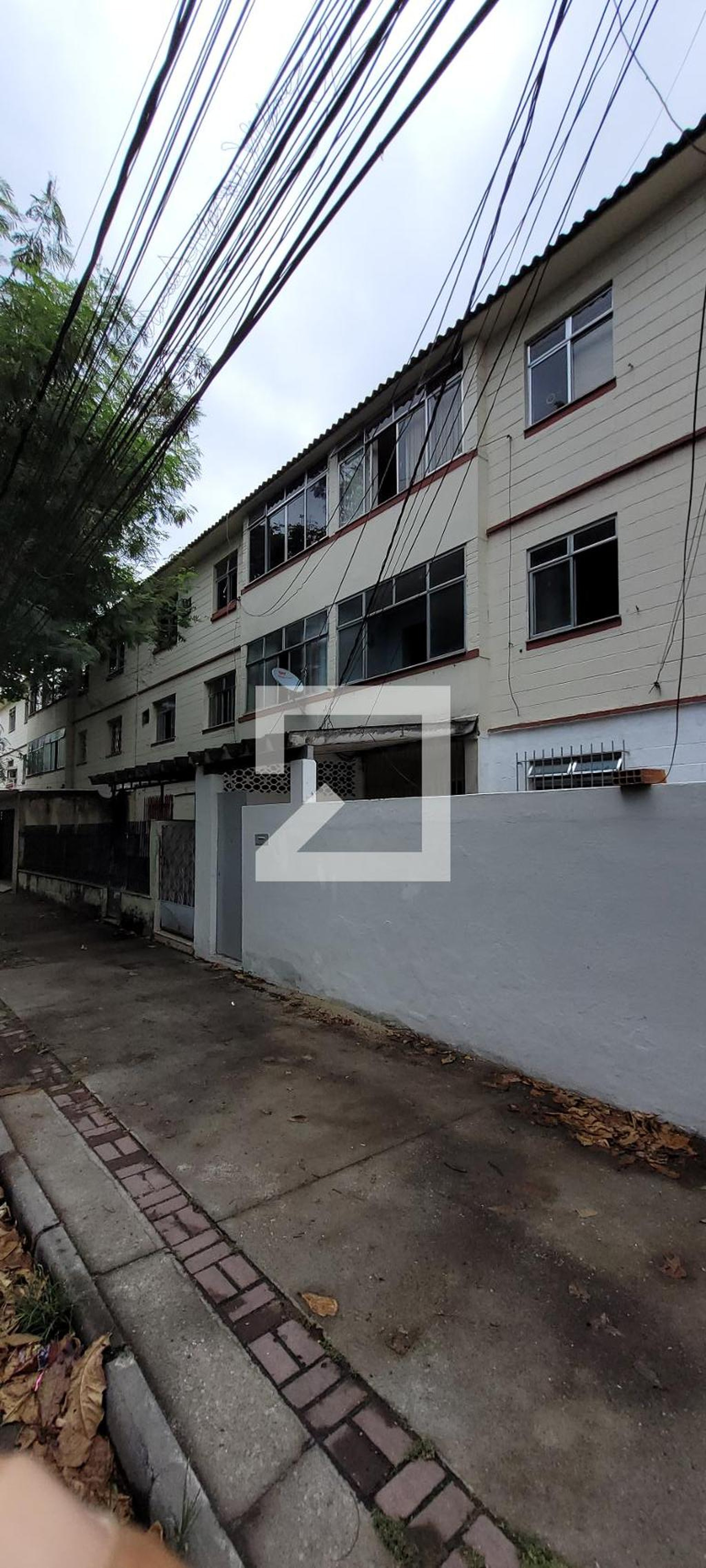 Fachada Condomínio em Avenida Tenente Rebelo, 251