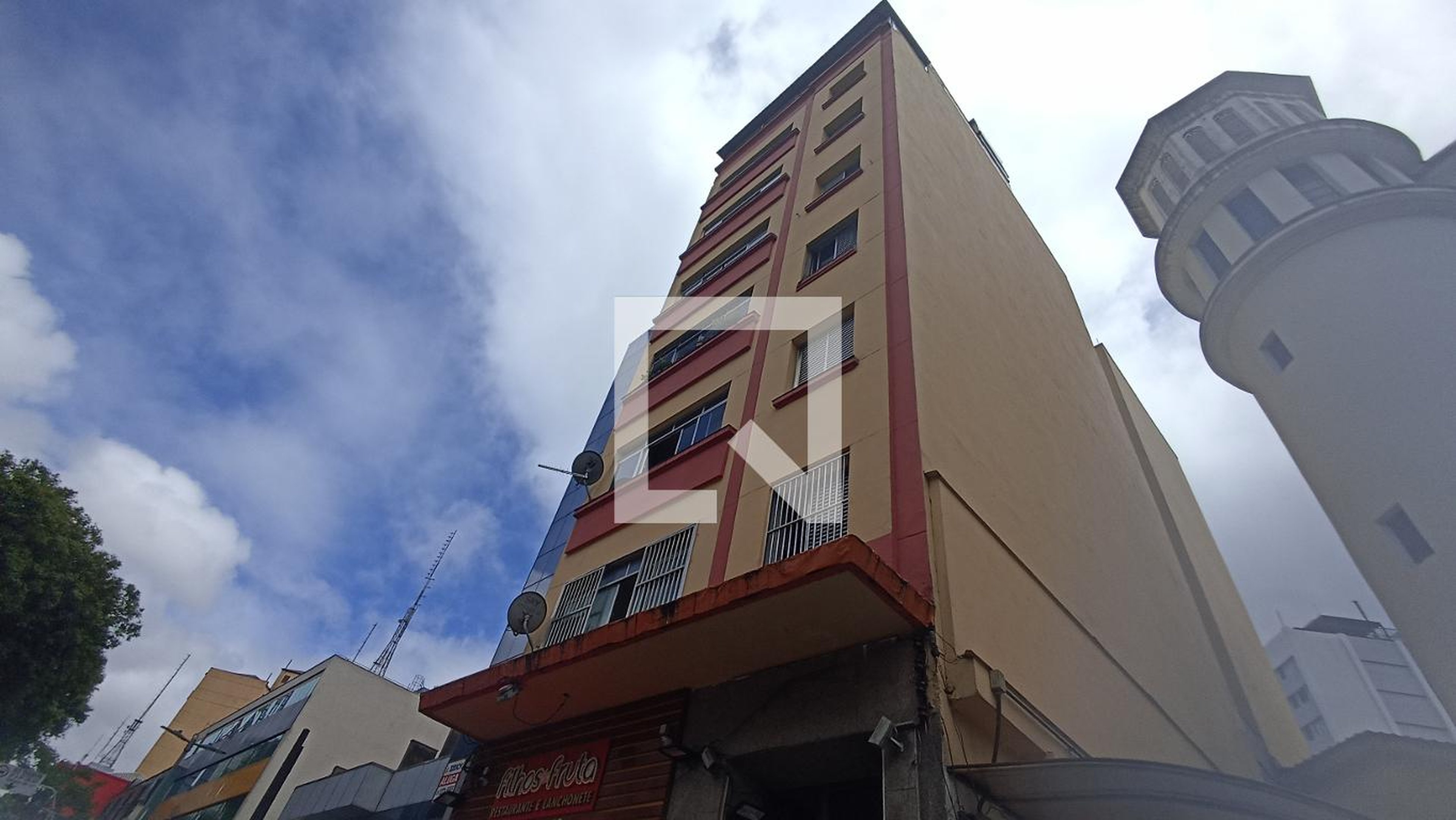 Fachada Condomínio Pires de Camargo