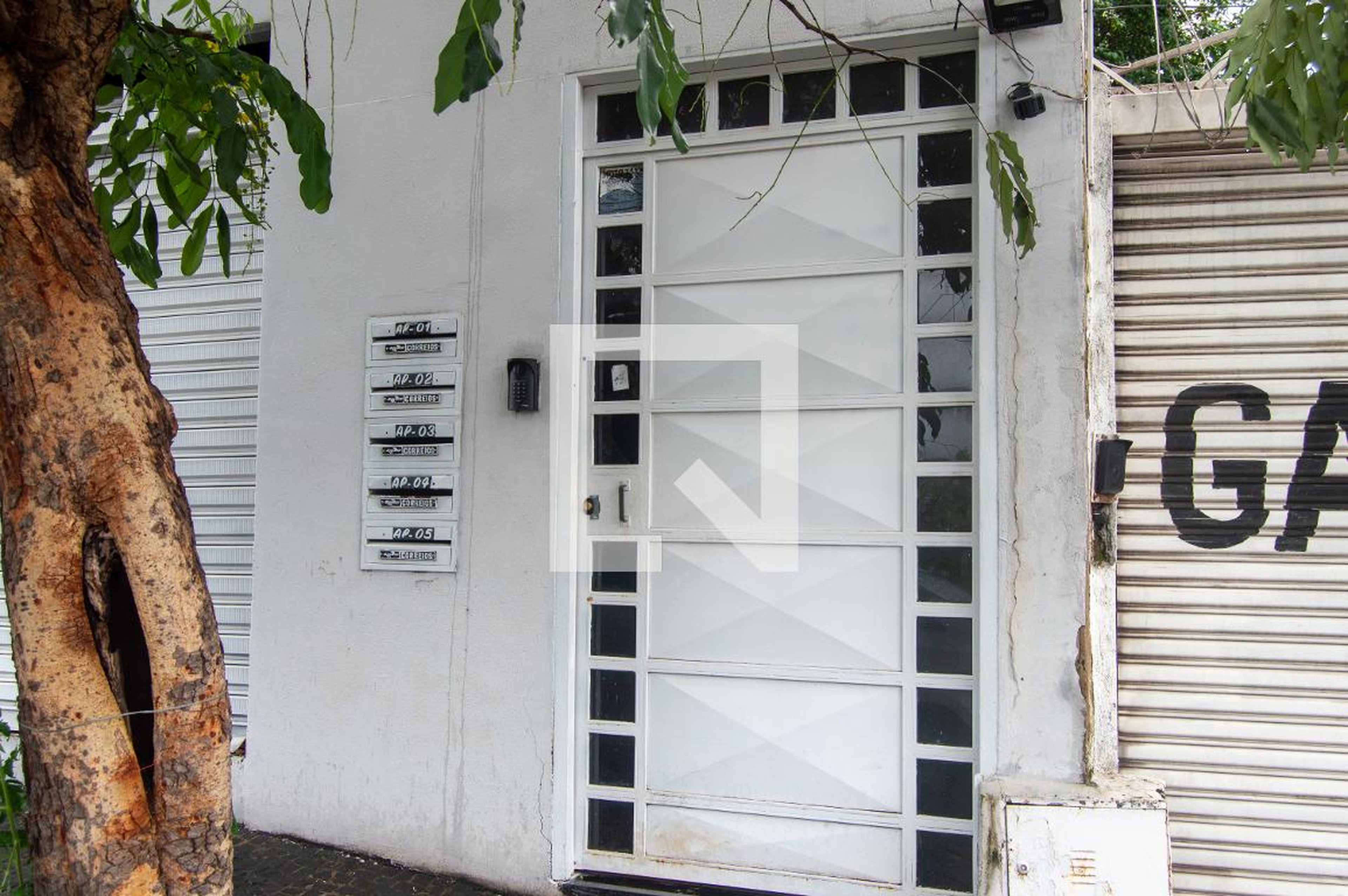 Fachada Condomínio em Avenida Bernardo Sayão, quadra 29 lote 